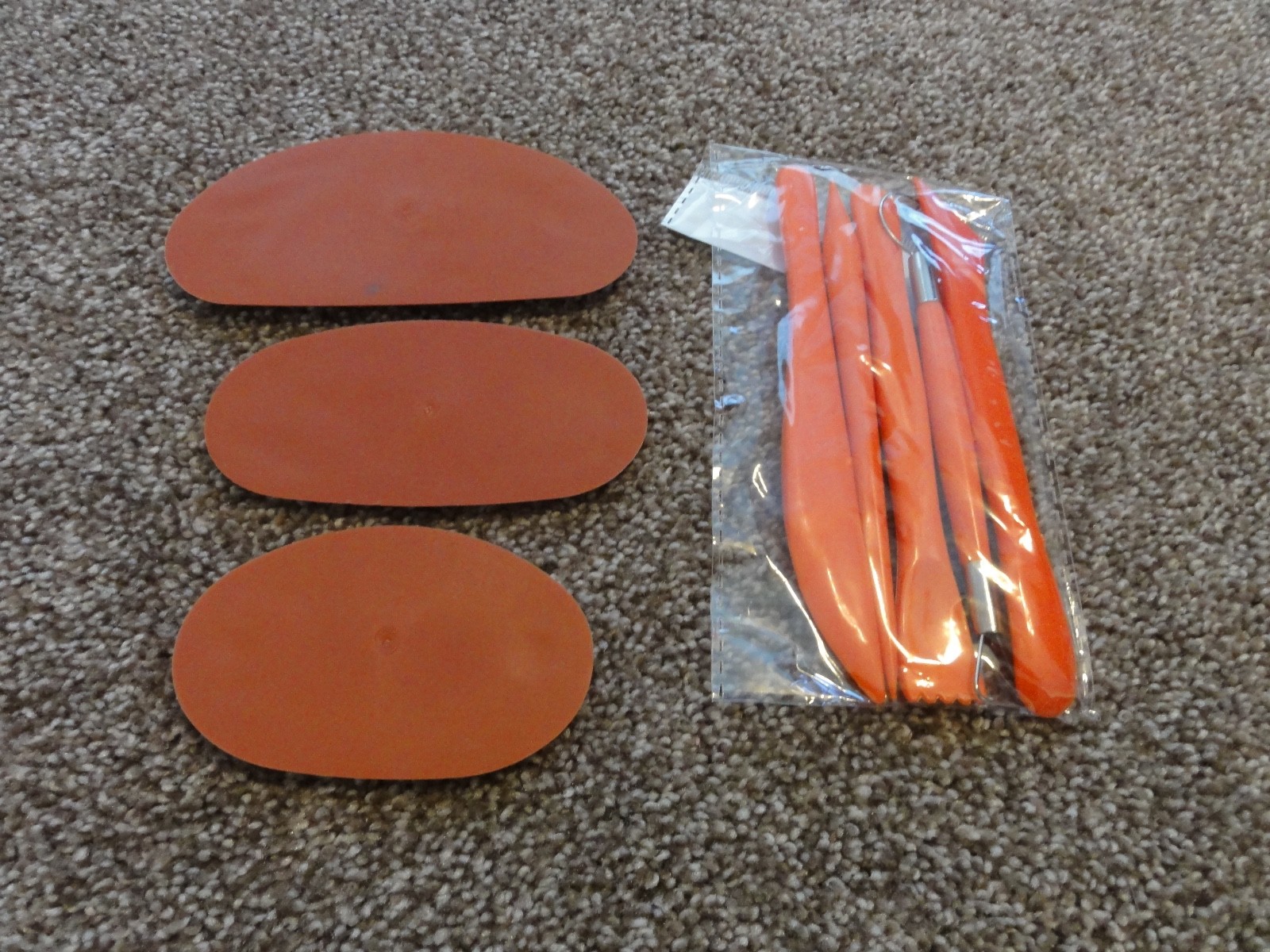 NEW 8 PIECE PLASTIC POTTERY TOOL KIT