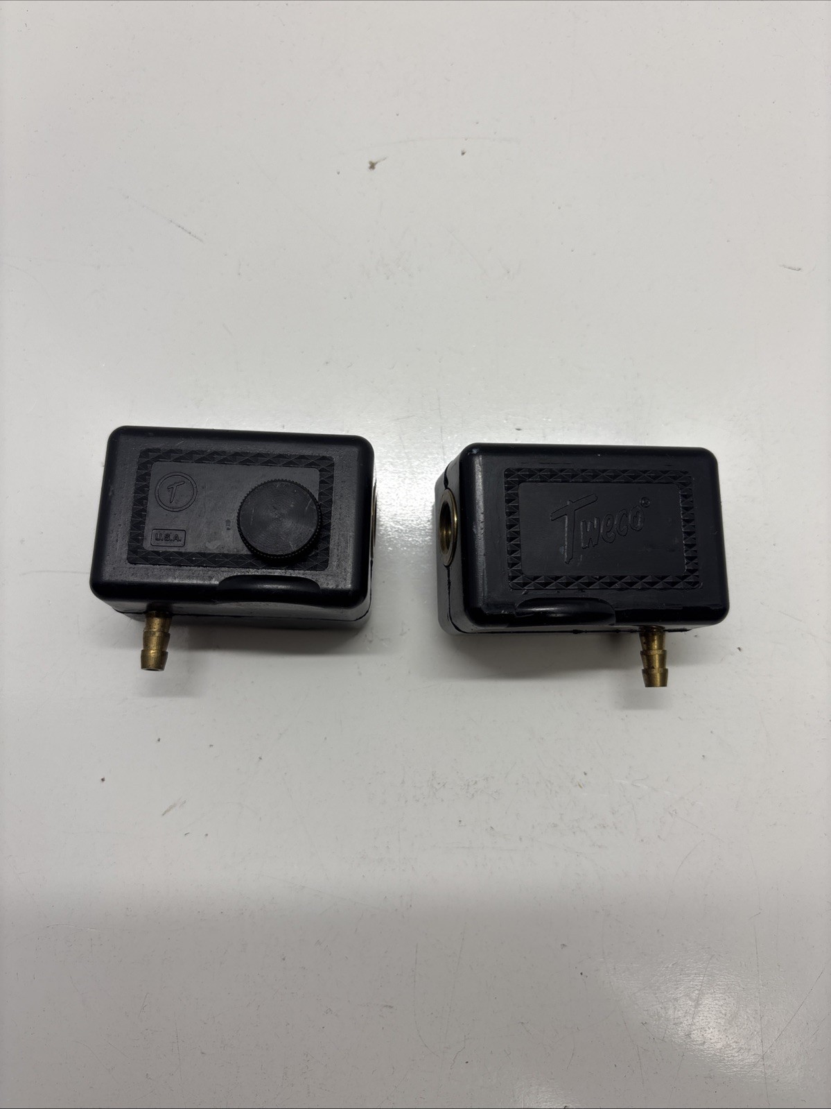 2-Tweco TLAK-1  Receptacle 2644-2050 OEM