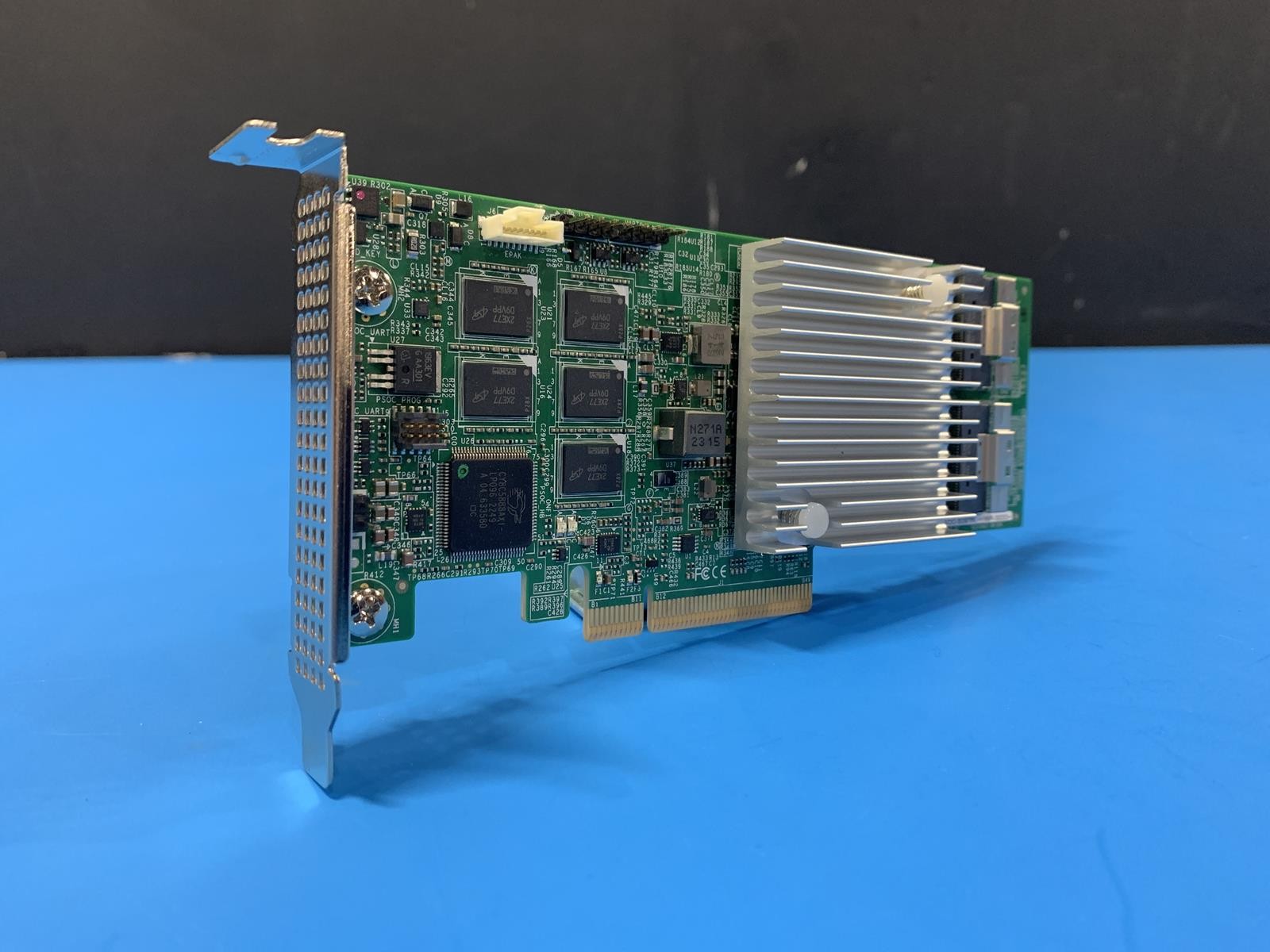 SuperMicro AOC-S3916L-H16IR-32DD+ 16-Port 12Gb/s PCIe 4.0 Raid Card