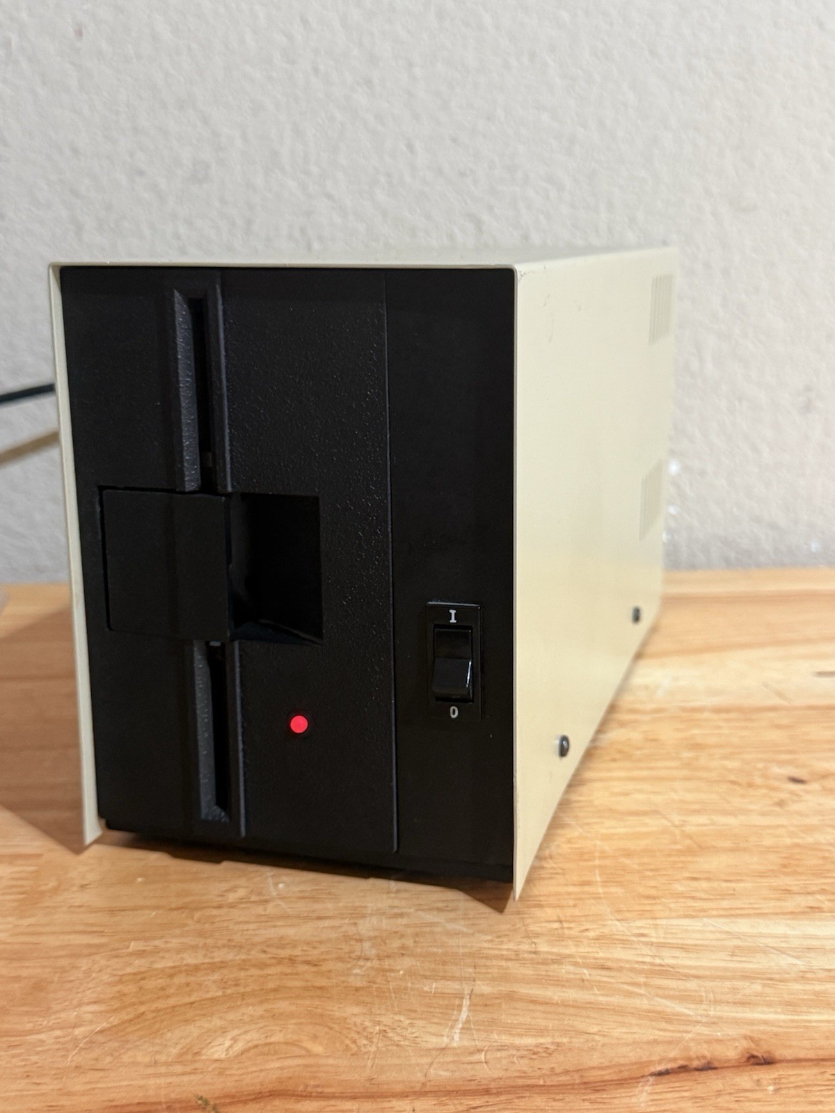 Vintage Percom AT88-S1 5.25" Floppy Disk Drive for Atari 400/800 UNTESTED POWERS