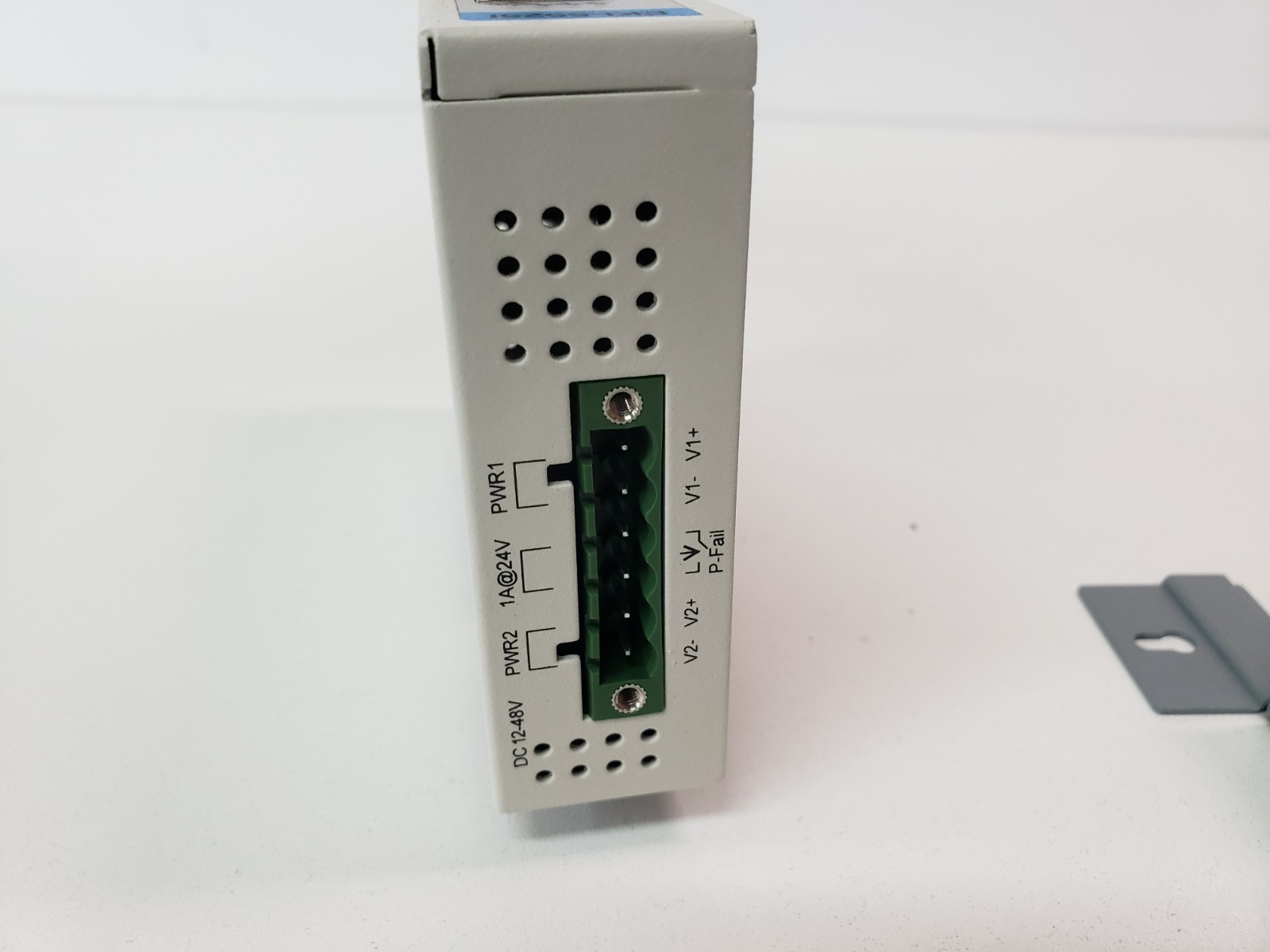 UNUSED - Advantech EKI-5525I Ethernet Switch