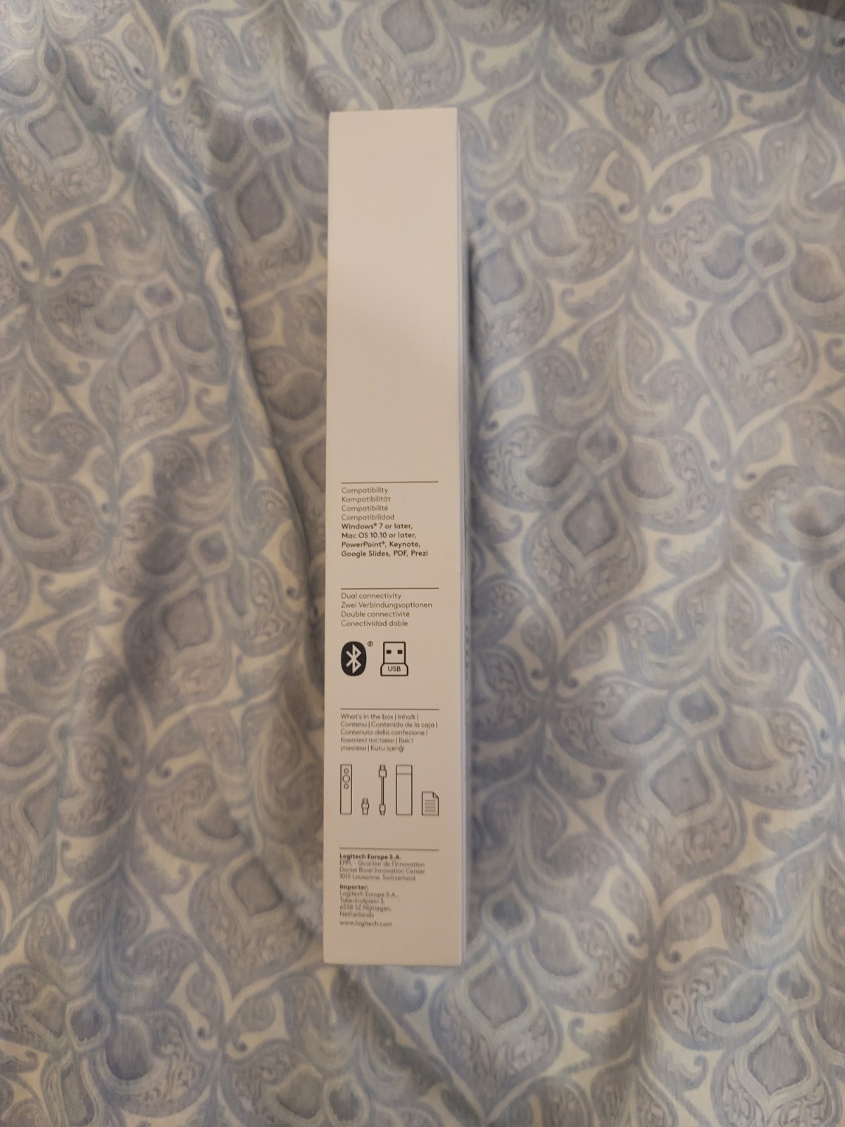 Logitech Spotlight Wireless Presentation Remote Gold (910-004860)