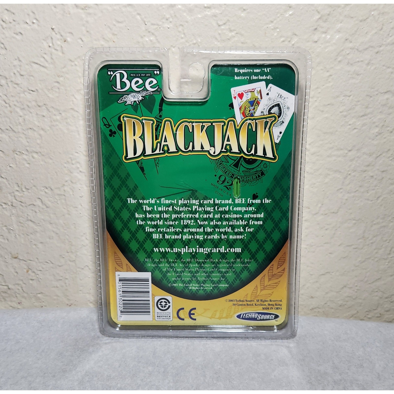 Bee Techno Source Blackjack No. 30220 Handheld Electronic Game Brand New 2003