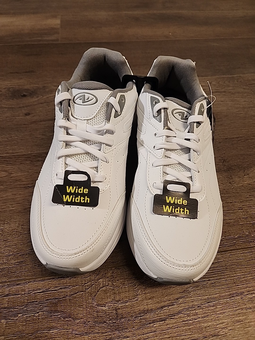 Athletic Works Men's Omar Walking Shoe-White-Size 9 W Lightweight