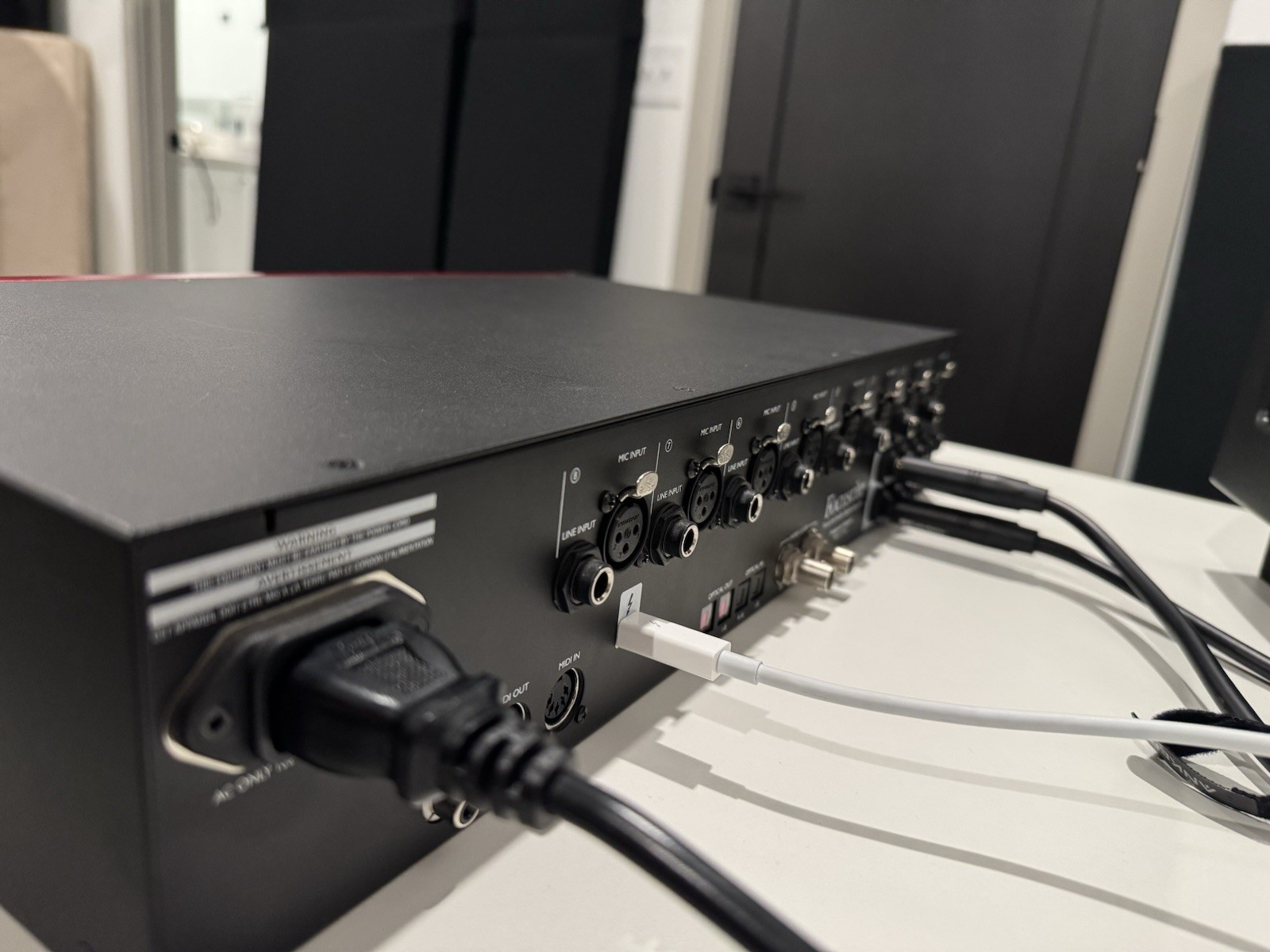 Focusrite Clarett 8PreX Thunderbolt Rackmount Audio Interface w/ ADAT MIDI