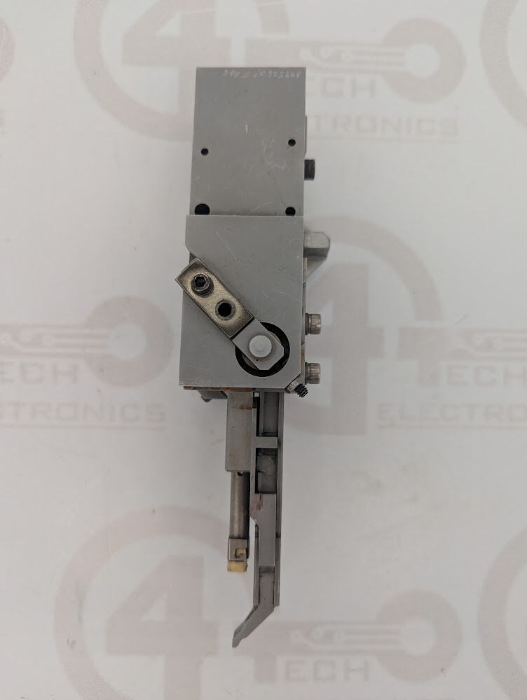 Universal Instruments Radial Insertion Head Assembly