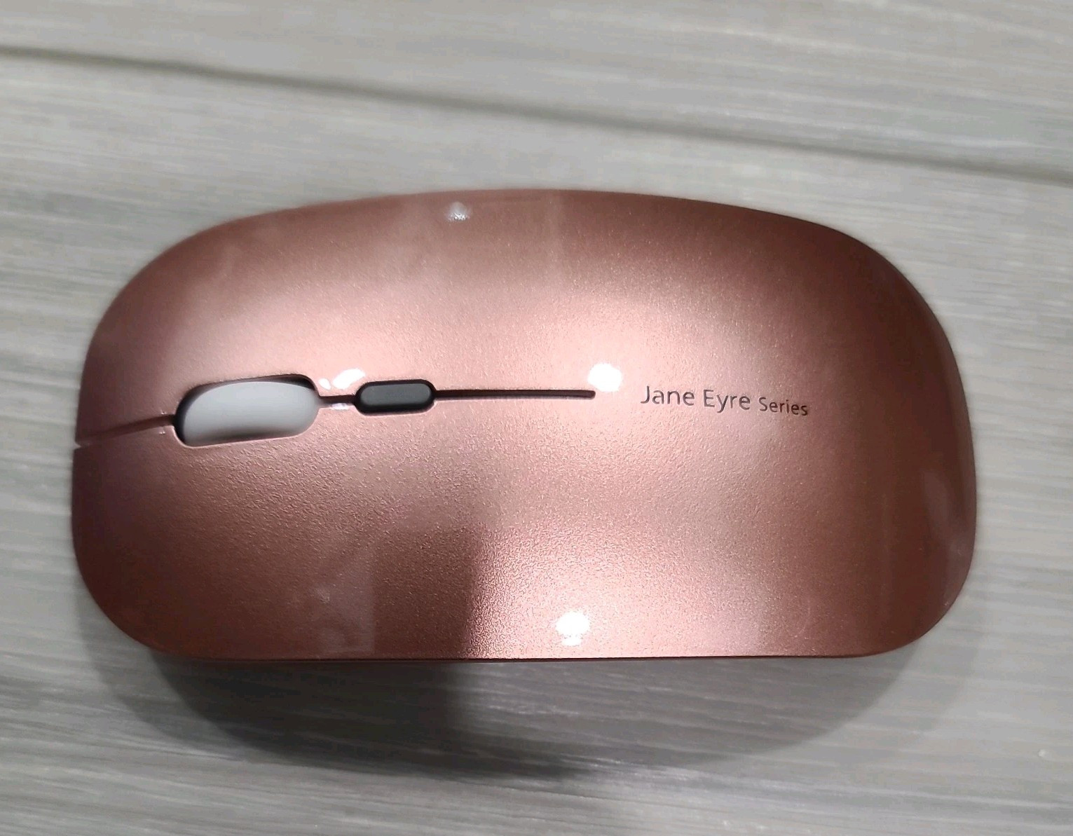 Uciefy Q5 Slim Rechargeable Wireless Mouse, 2.4G Portable Optical Silent Clicks