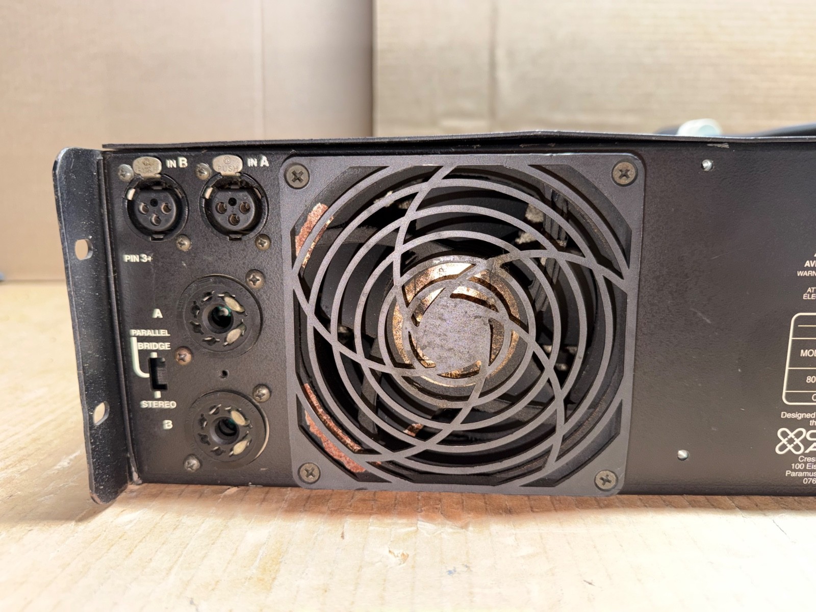 CREST AUDIO 8001 PROFESSIONAL POWER AMPLIFIER - TESTED