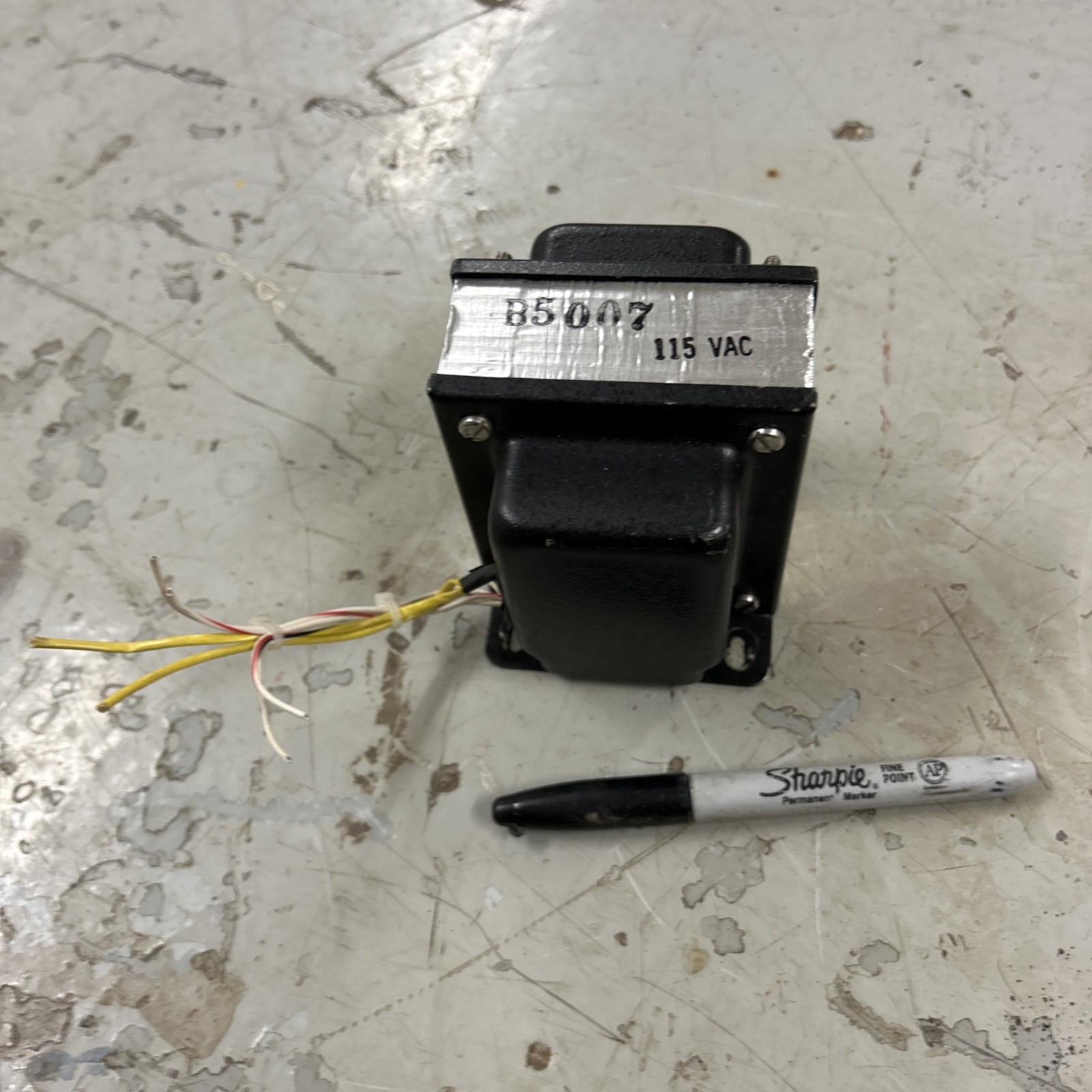 Radio Transformer B5007 115 VAC