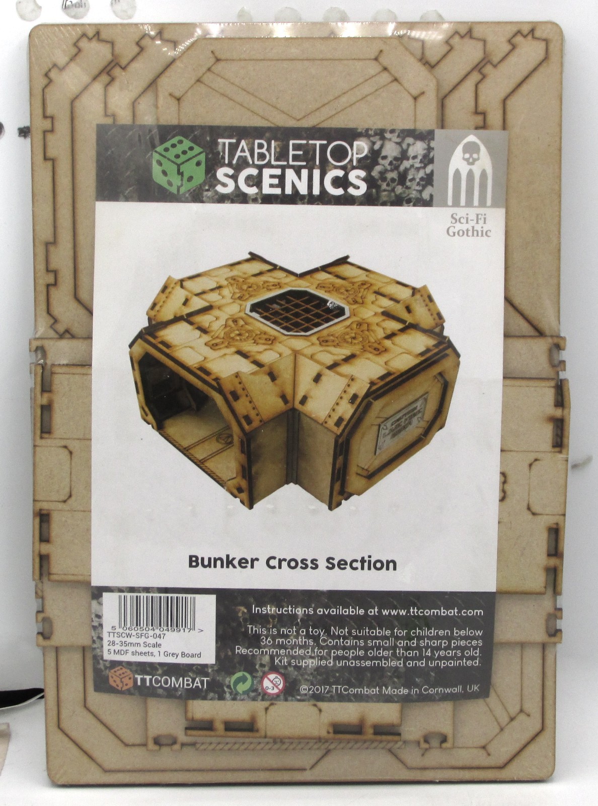 TTCombat TTSCW-SFG-047 [Fortified] Bunker Cross Section (Sci-Fi Gothic) Terrain
