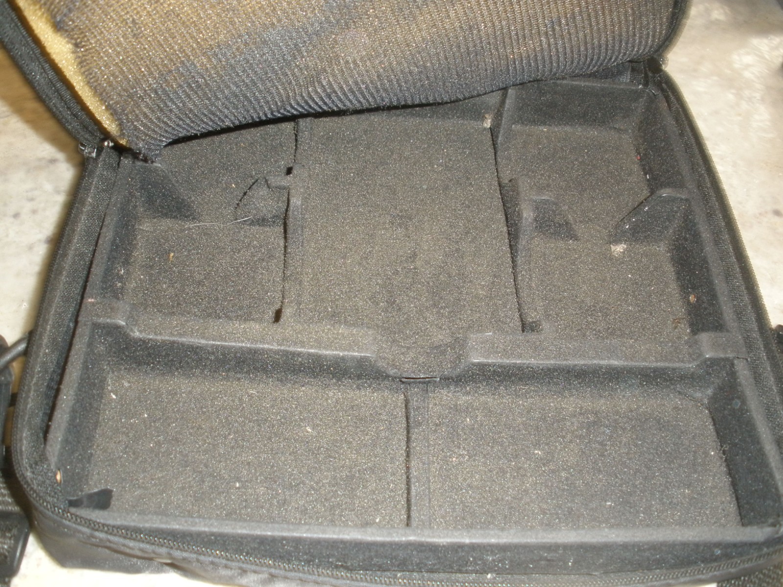 VINTAGE ORIGINAL NINTENDO GAMEBOY SOFT CARRYING CASE EMPTY