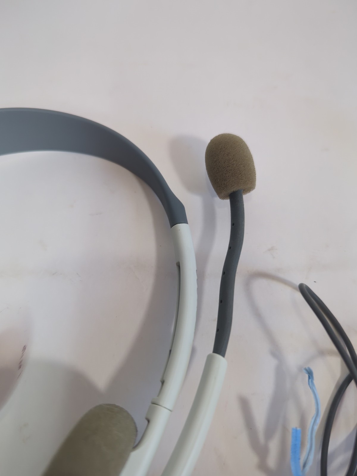 Set Of 2 XBox 360 OEM Microsoft Headset/Microphone C1