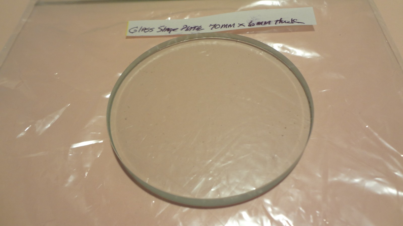 CLEAR GLASS MICROSCOPE  STAGE PLATE 70MM DIAM X 6MM THICK **NEW**