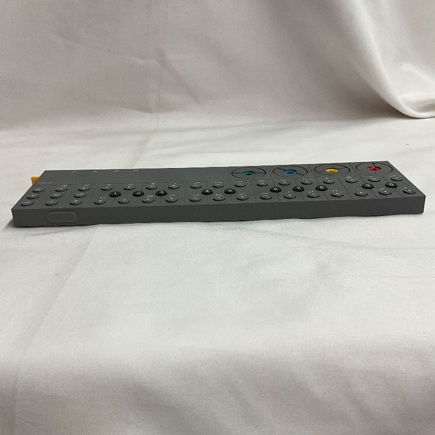 Teenage Engineering Sequencer OP-Z Synthesizer Multimedia SYNTH Multi