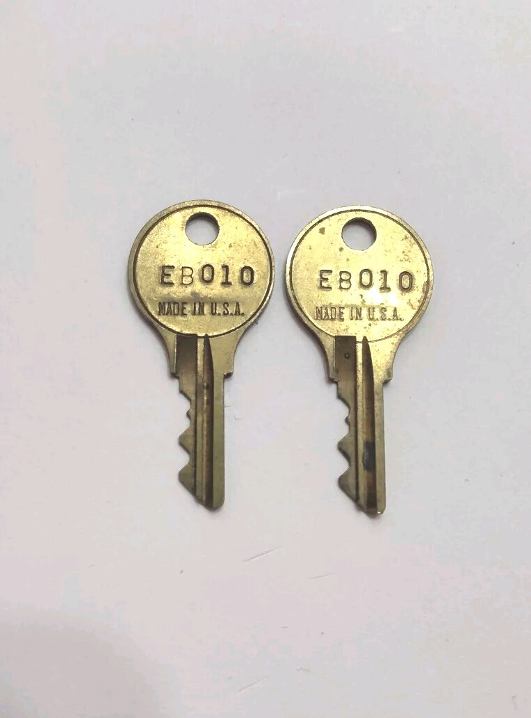 Pair of Vtg LORI CORP KEY #EB010 SOUTHINGTON, CONN., MADE IN USA, Incl. Free S&H