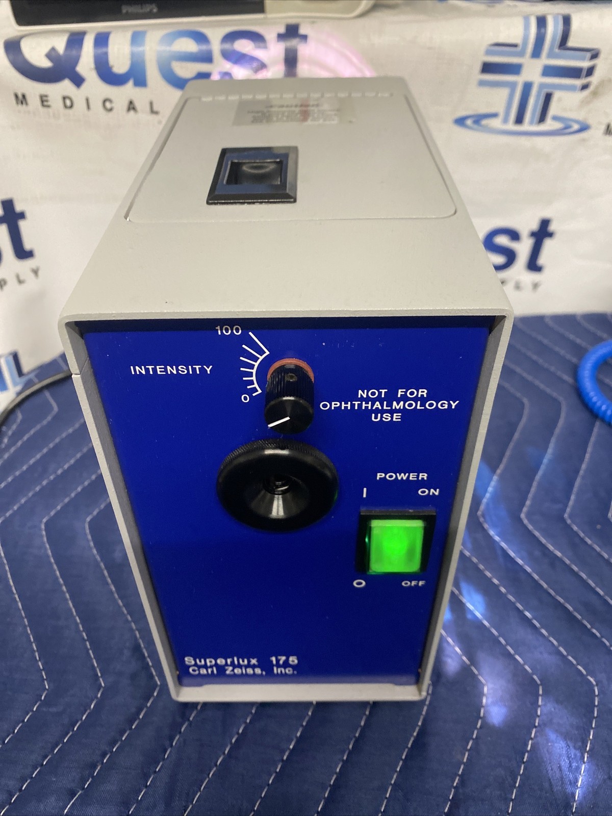 Carl Zeiss Light Source Super Lux 175 W