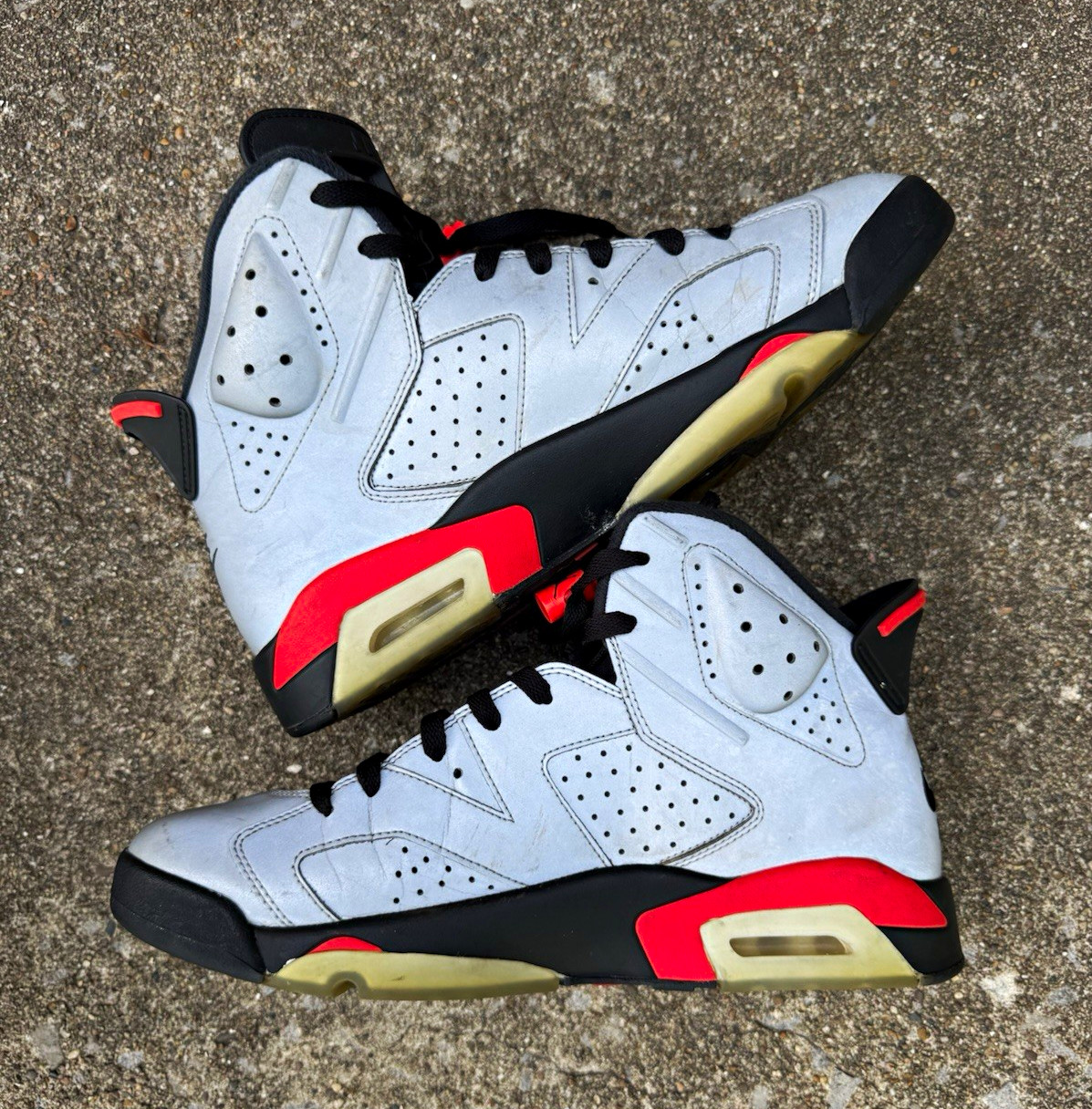 Nike Air Jordan 6 Men’s High Top Lace-Up Leather Sneakers Gray Black Red