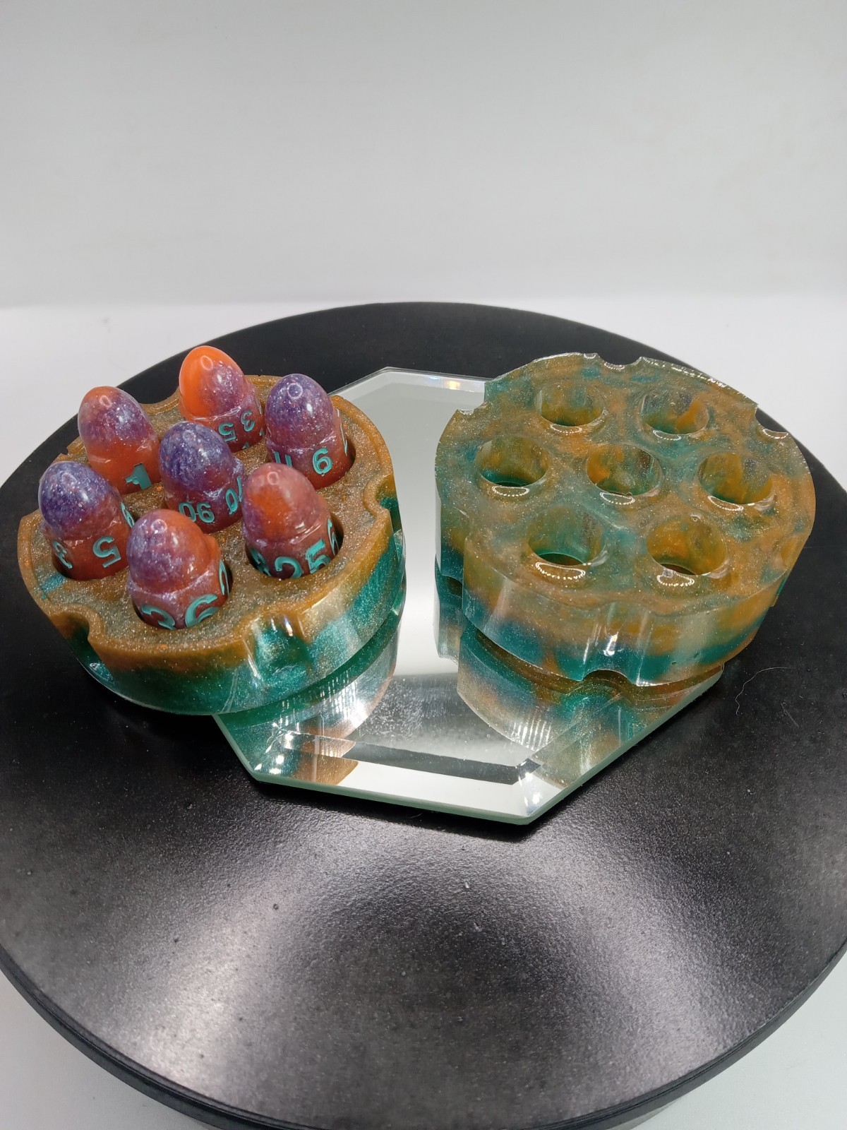 Handcrafted Resin 7 Pc Dice Set W Vault Galaxy Style UV Light Reactive New