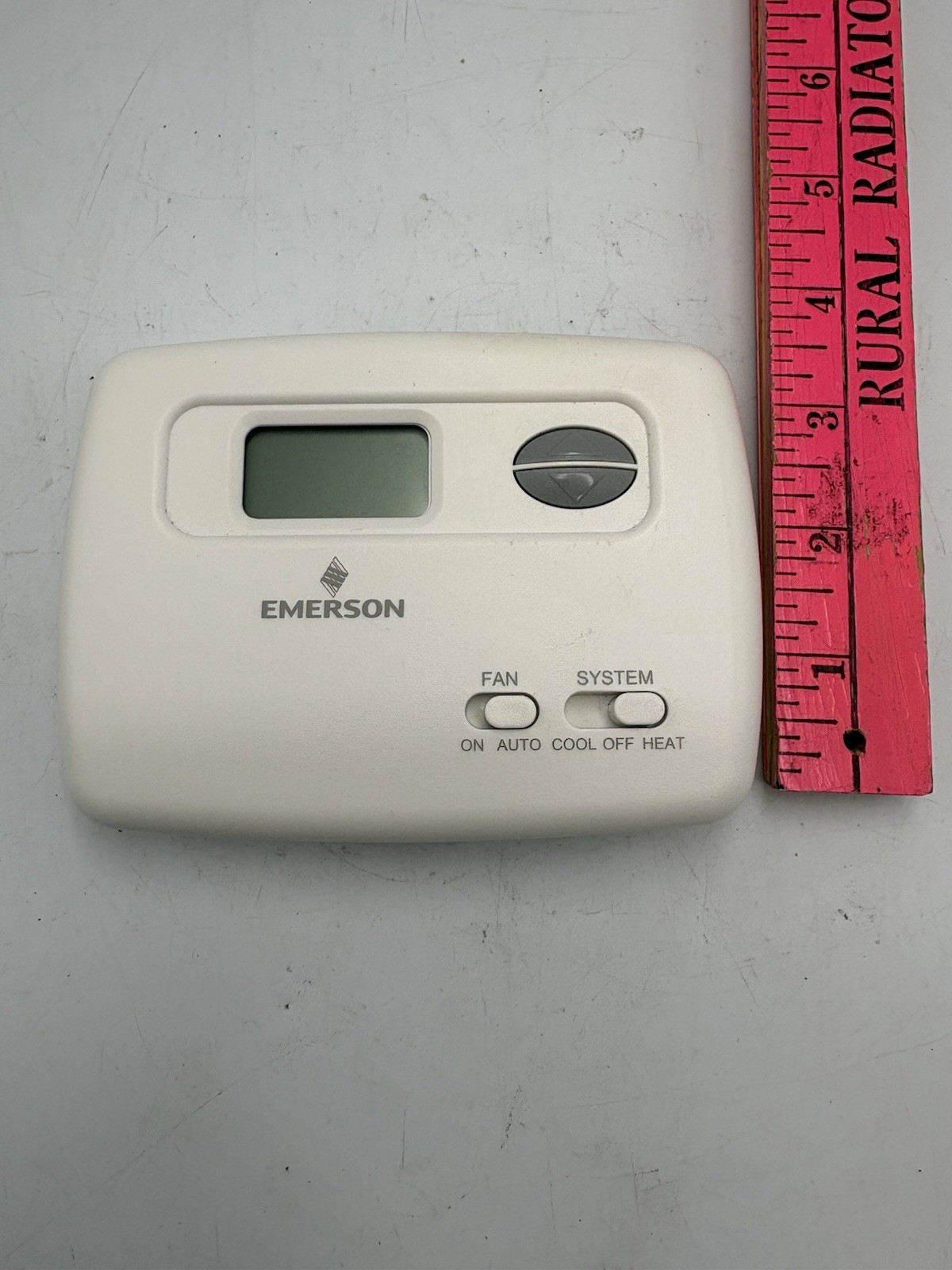 Emerson 1F78 Thermostat Non Programmable Digital Tested Works