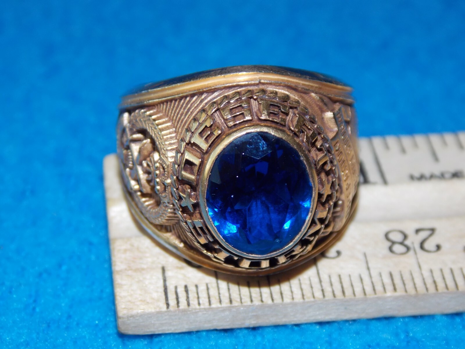 VINTAGE- DESERT STORM MEN'S BLUE STONE RING SIZE 9.75 - NOS - LIFE TIME ALPHA