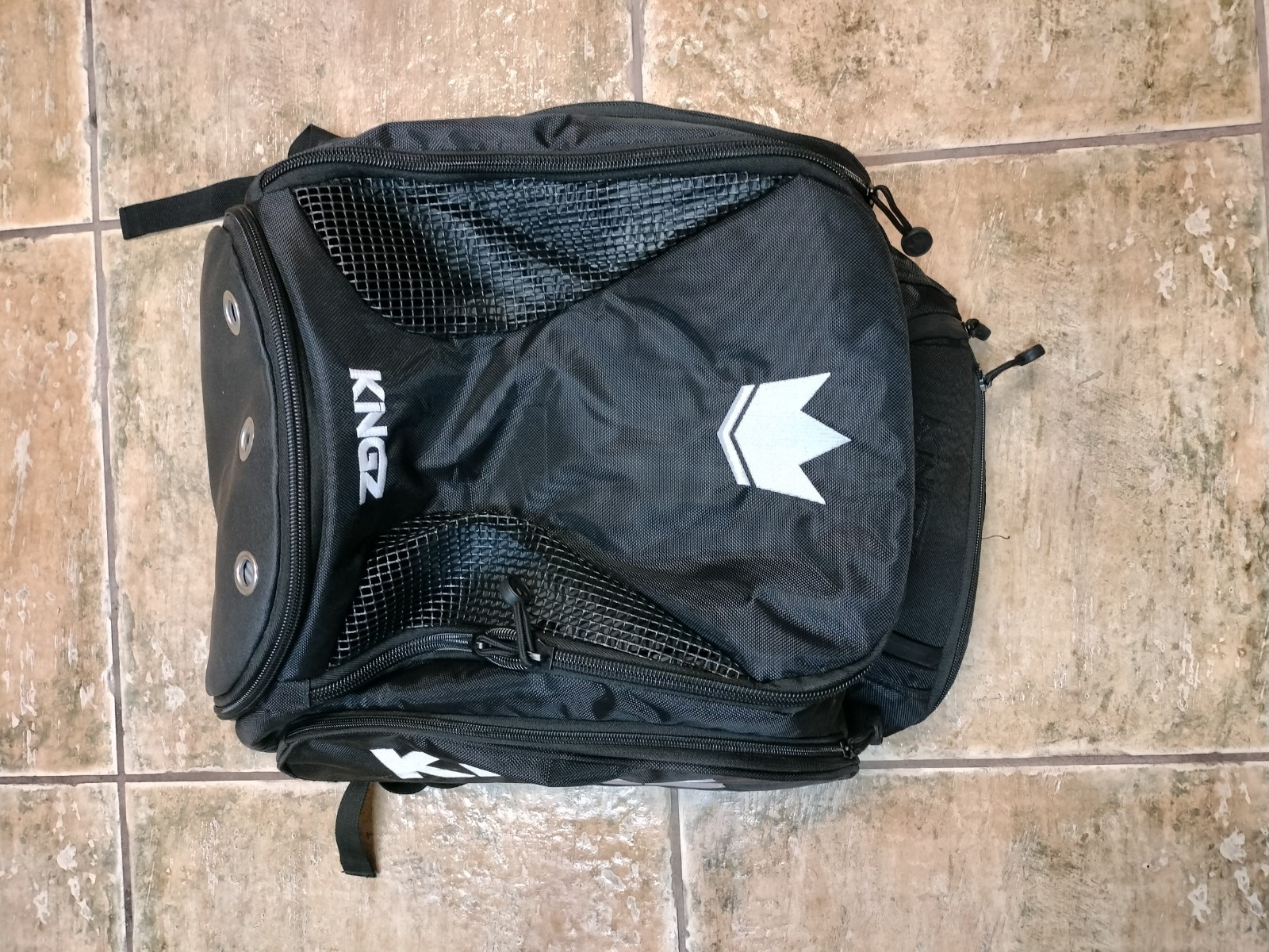 Kingz BJJ Convertible Backpack Black