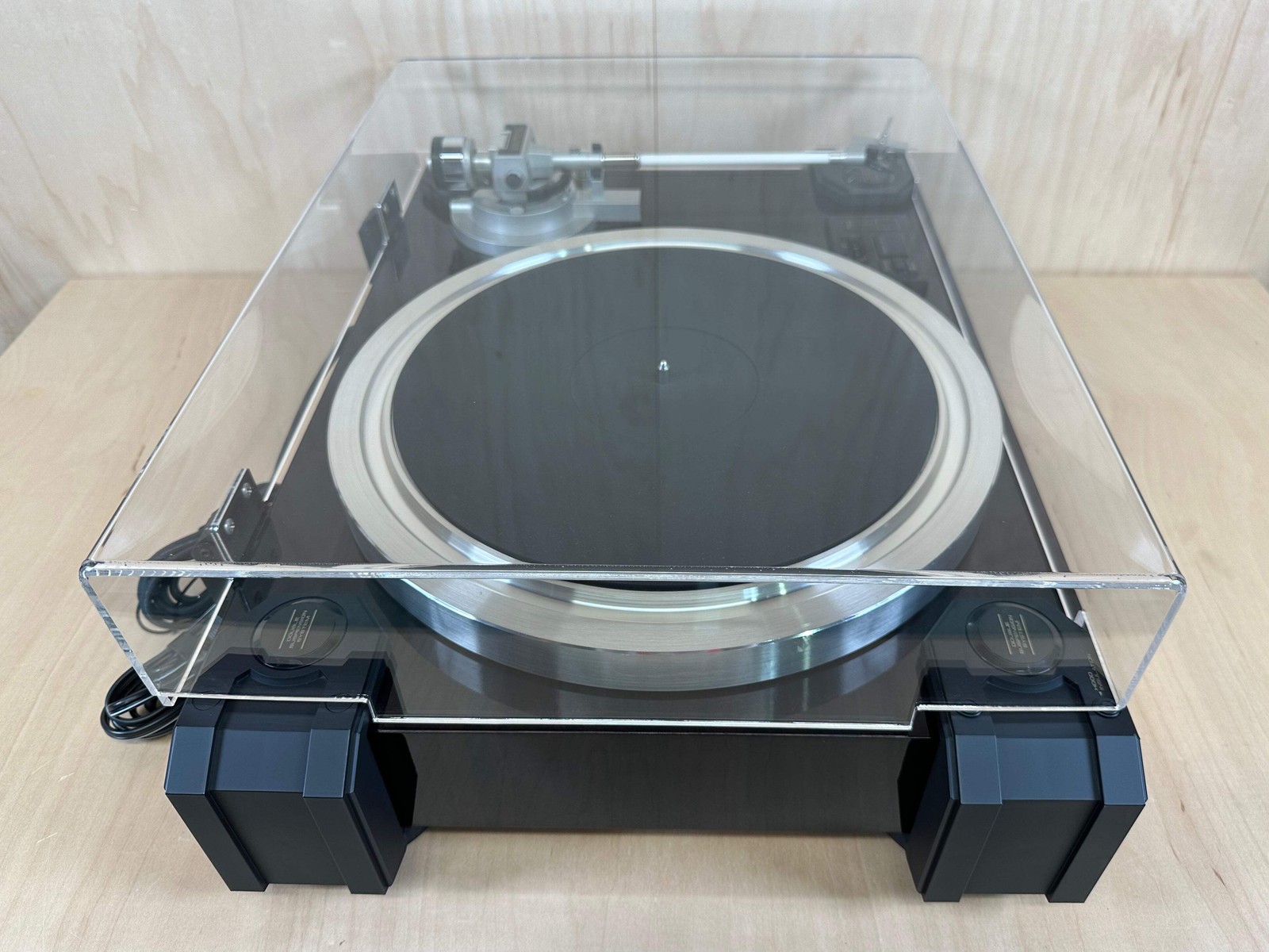 Pioneer Reference Turntable PL-90