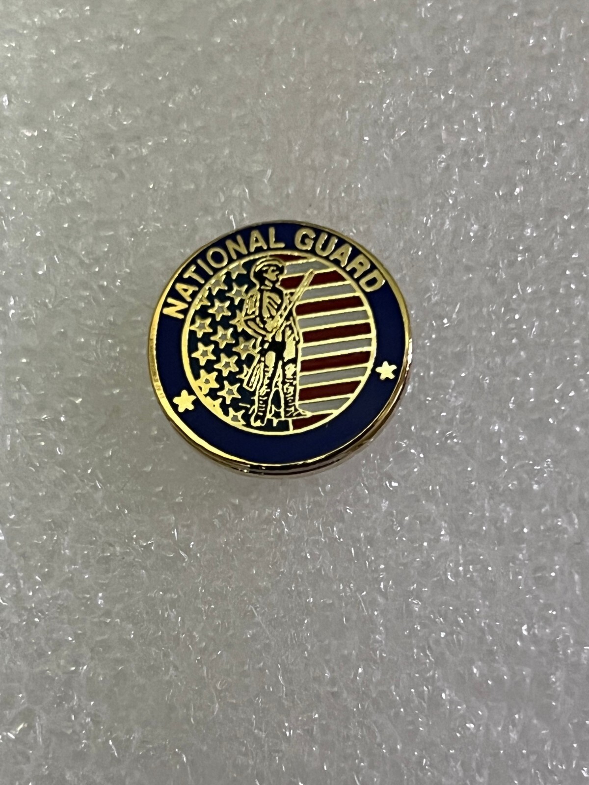 US ARMY NATIONAL GUARD HAT/LAPEL PIN MEASURES 7/8TH'S INCHES  (EE P14776 )
