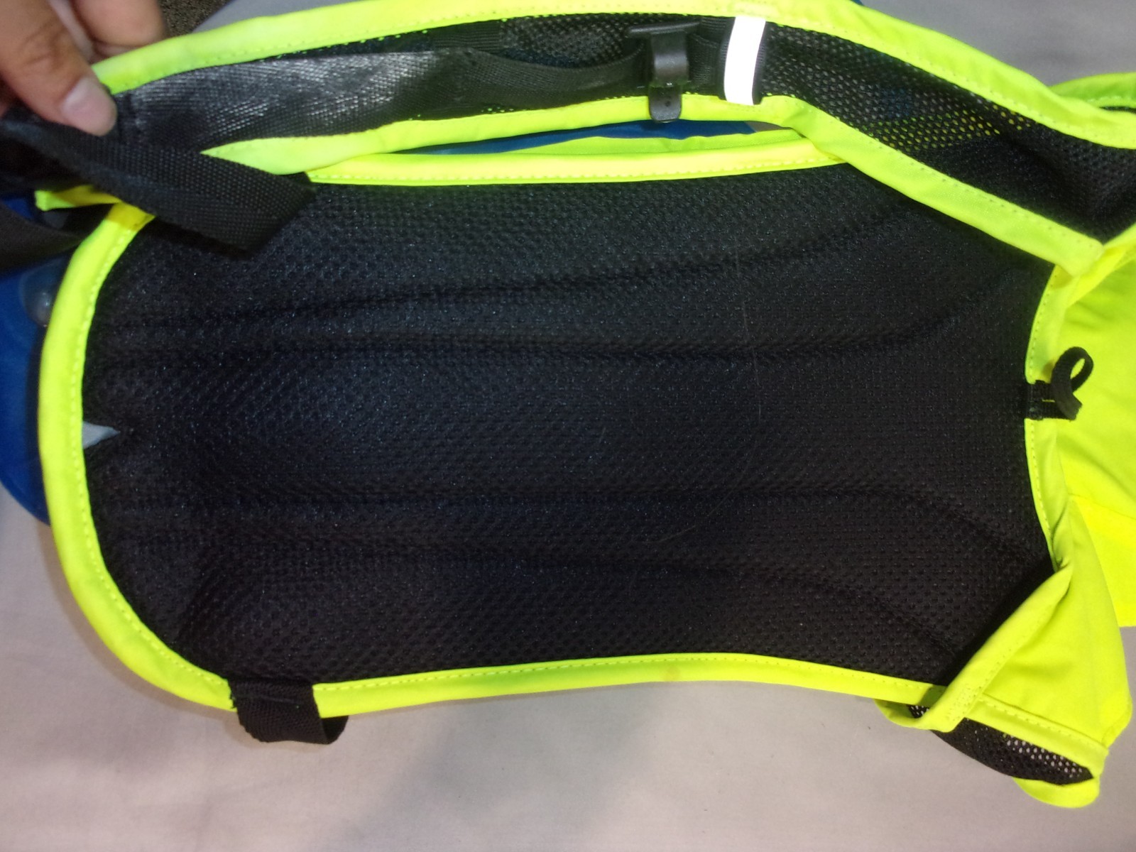 CLEAN EUC CAMELBAK HYDROBAK 213938 HYDRATION BACKPACK AND BLADDER