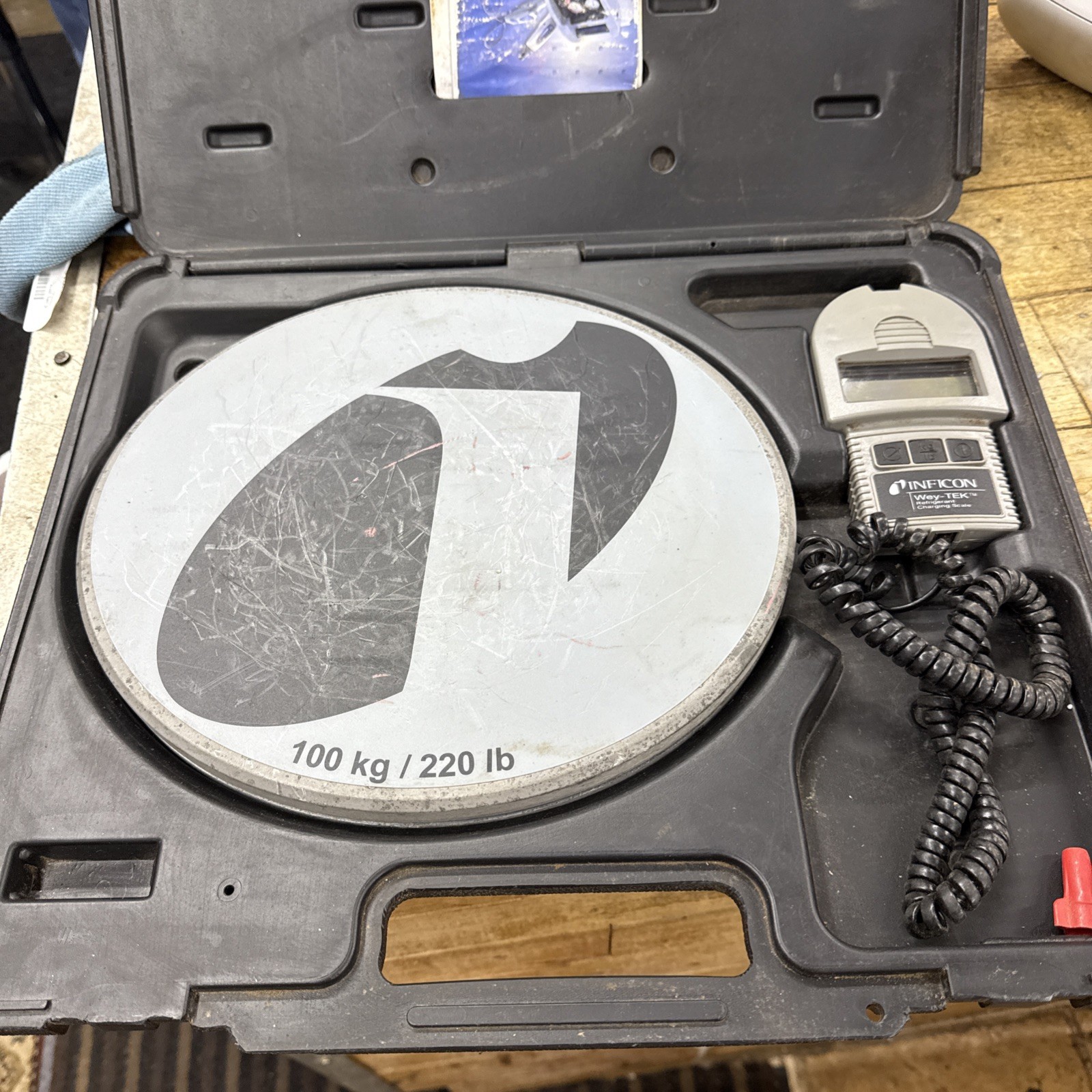 Inficon Wey-TEK 713-500-G1 220 Lbs/100 kg Refrigerant Charging AC Scale w/Case