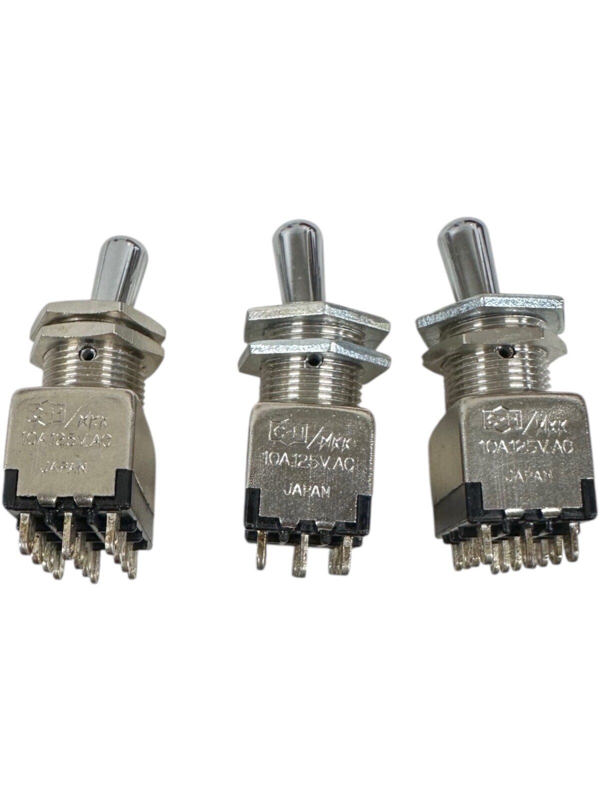 Cutler-Hammer 10A 125VAC Miniature Toggle Switch (LOT OF 3) 🔥Fast Shipping🔥