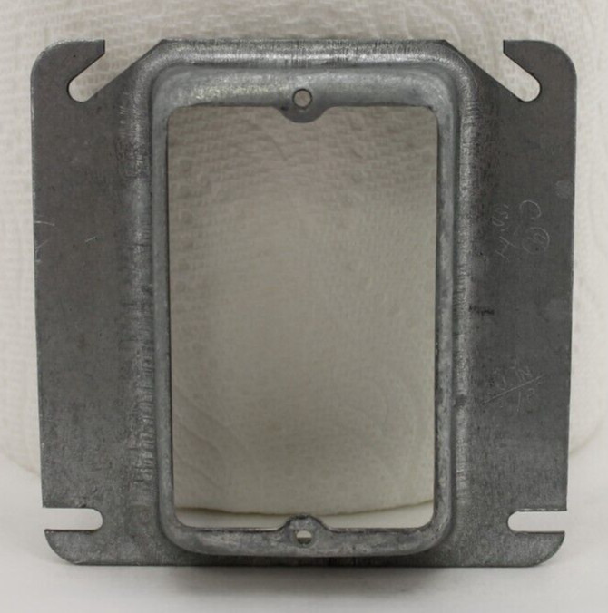 C-H 5/8" 4.3 cu. in. Square Device Cover