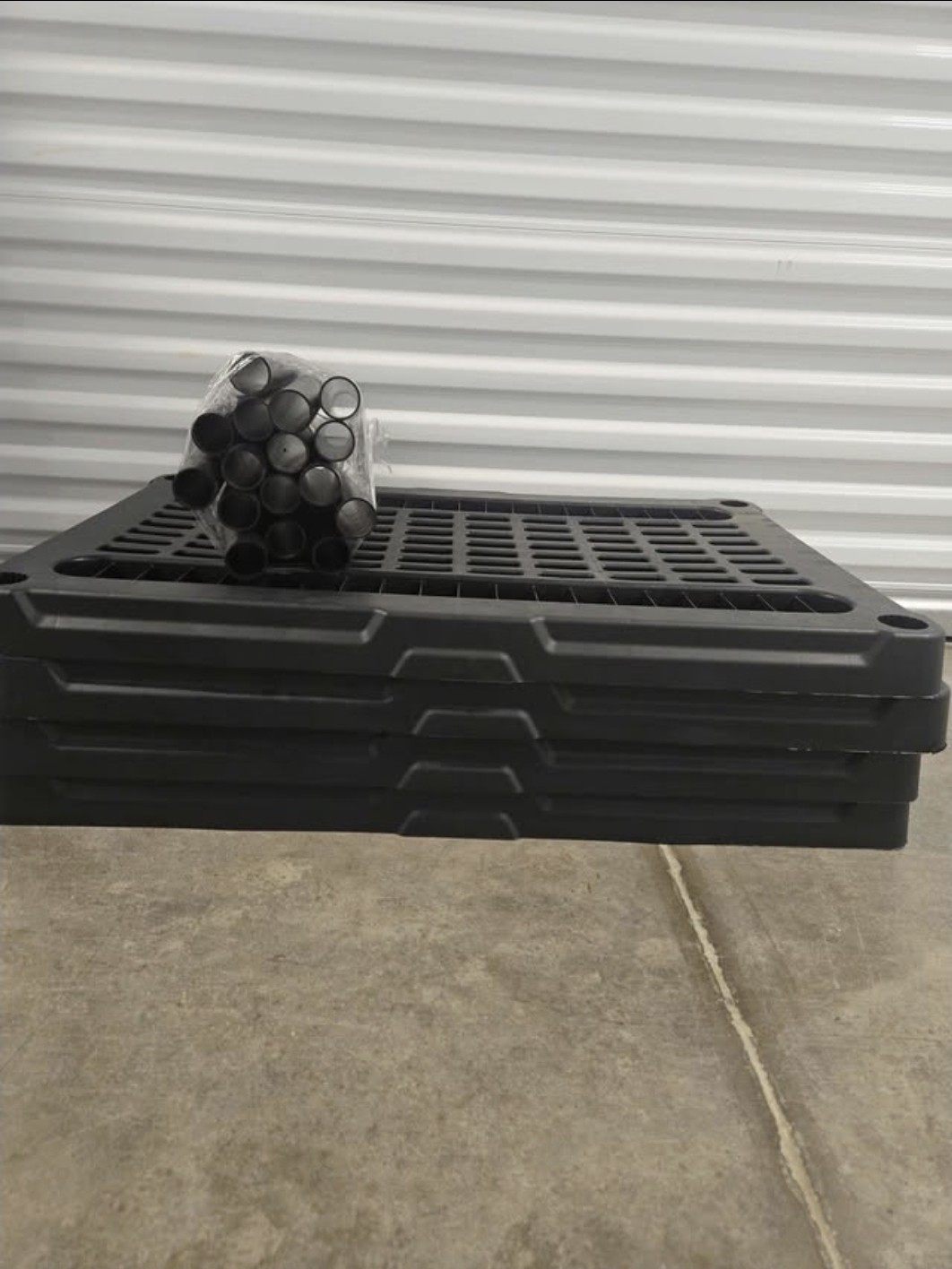 4-Tier Plastic Modular Garage Heavy Duty Storage Shelving Unit in Black