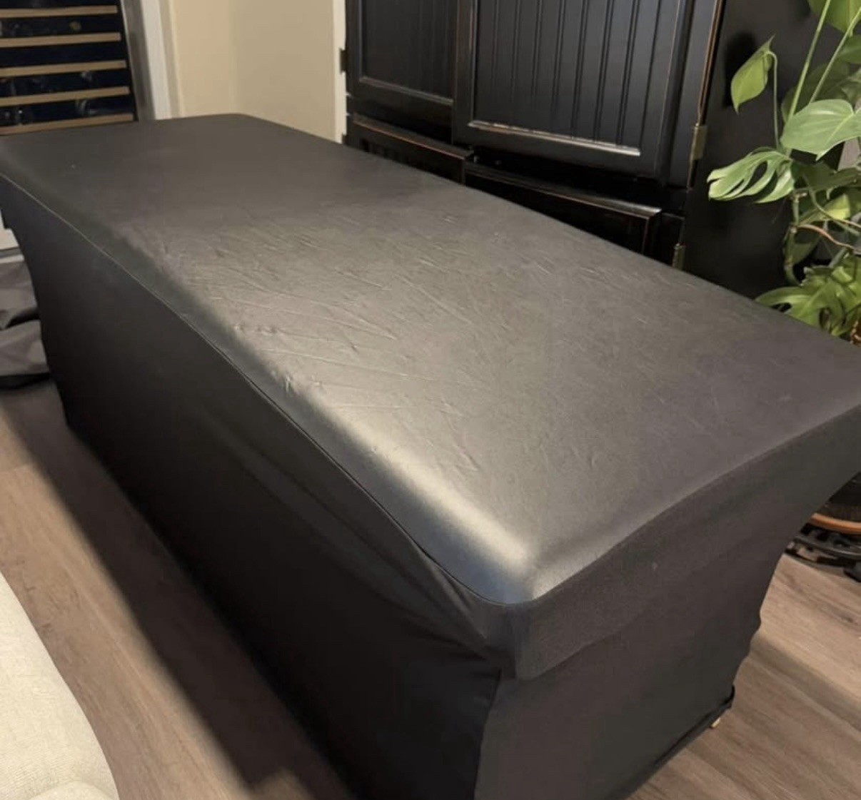 Portable Folding Massage Table Basic Black With Head, Arm Rest