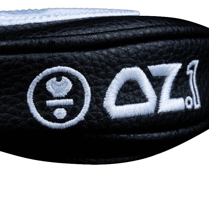 L.A.B. Golf Golf OZ.1 Black Putter Headcover