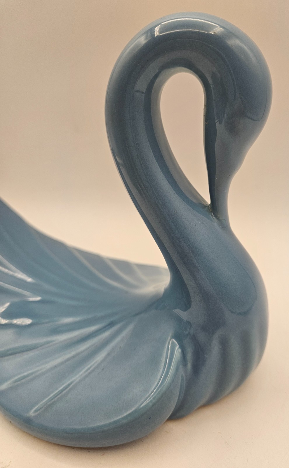 Vtg 1980s Style Country Blue Ceramic Swan Small Towel Holder Decor