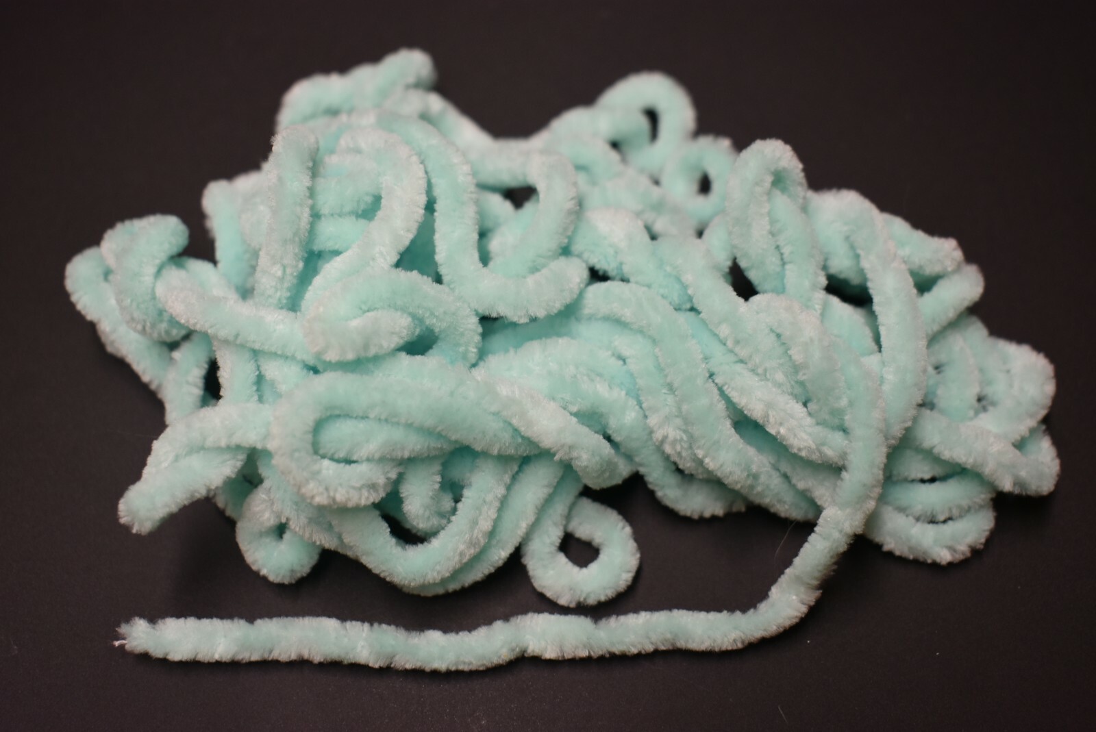 5 Yards 1/4"  MINT GREEN  Round Chenille for Fly Tying