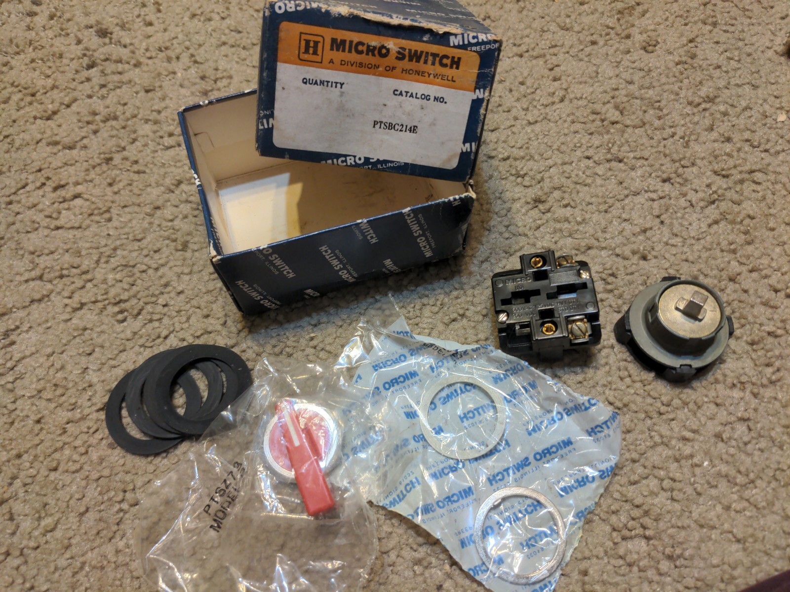 New Honeywell PTSBC214E Micro Switch Kit PTSBC201 PTCE Red
