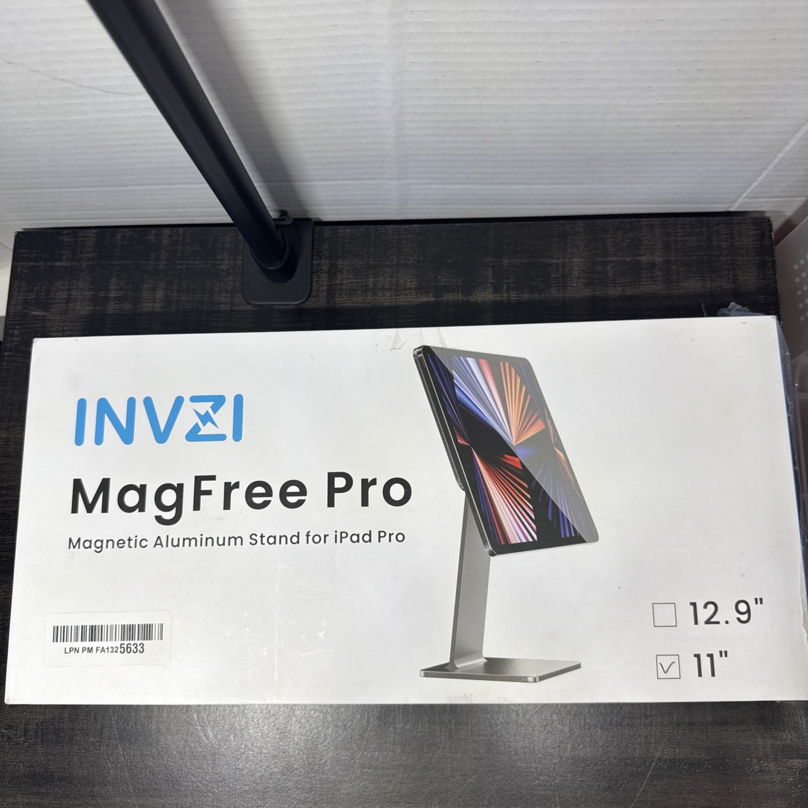 INVZI MagFree Magnetic Aluminum Charging Stand Holder for iPad Pro 11"