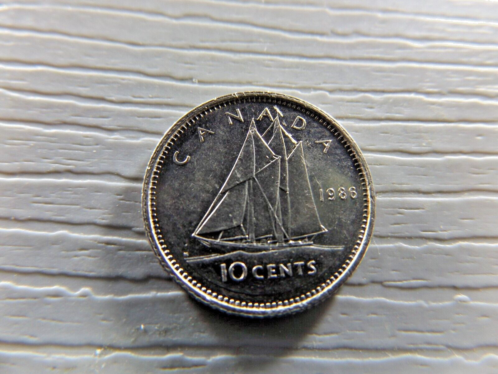 CANADA 1986 10 Cents #1d
