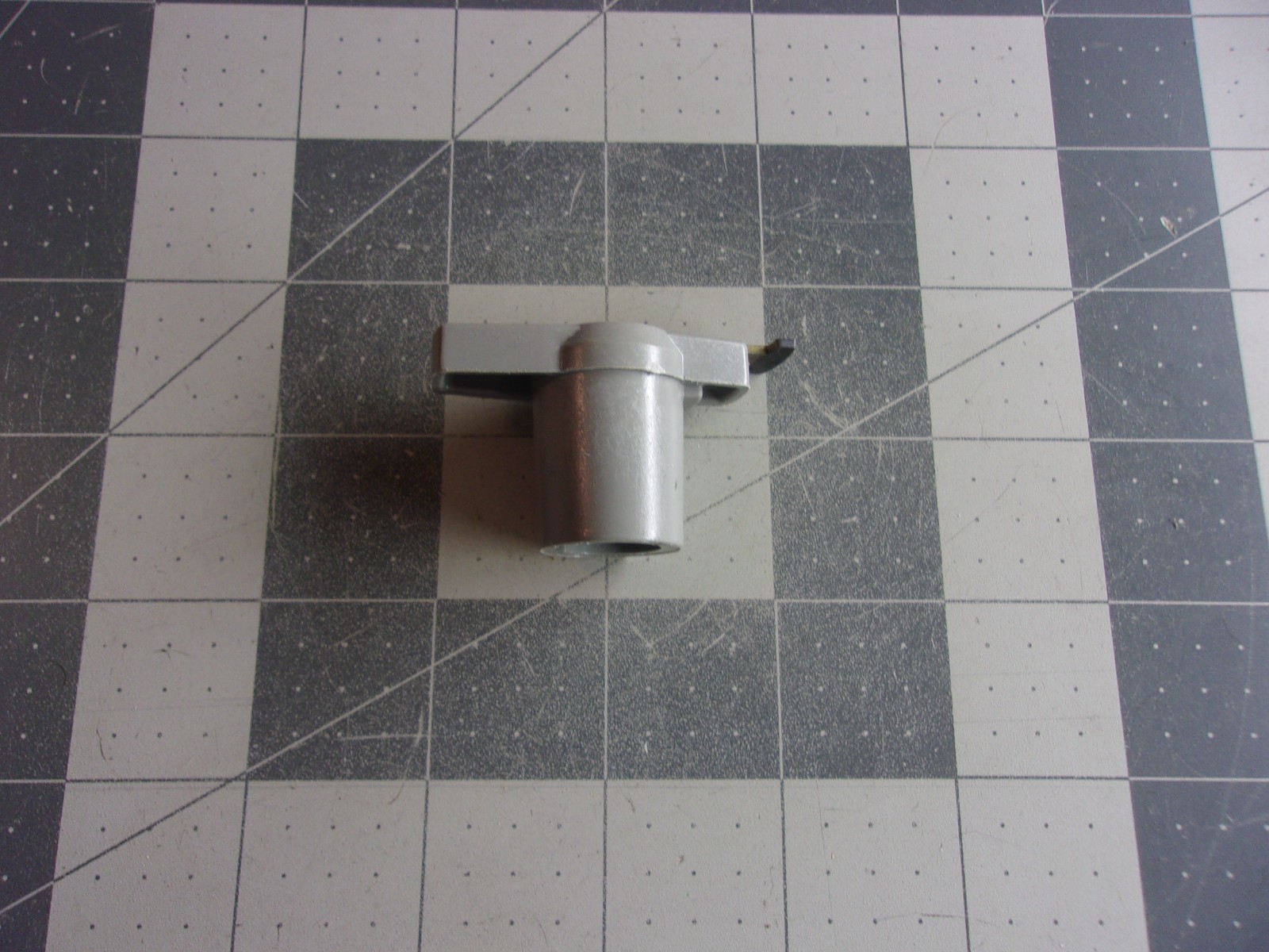 Standard JR75 Distributor Rotor MD604338 MD620555 Dodge Ram 50 '85-'89
