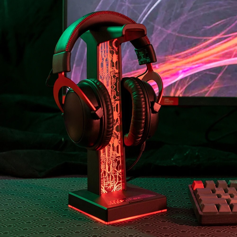 Gaming Headphone Stand – Dual USB & 3.5mm Audio Port with RGB Lighting Effects