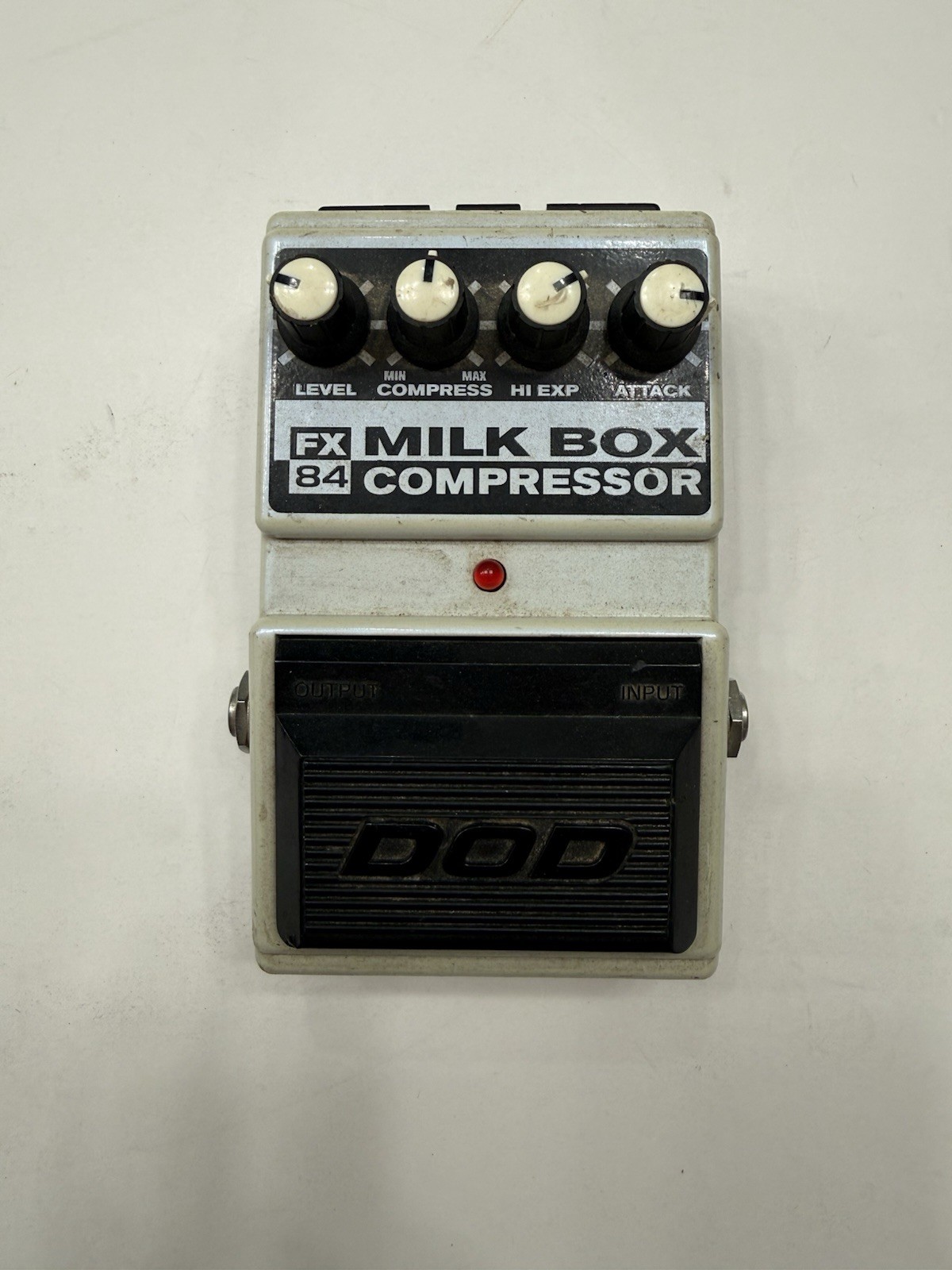 DOD Digitech FX84 Milk Box Compressor Sustainer Milkbox Guitar Effect Pedal