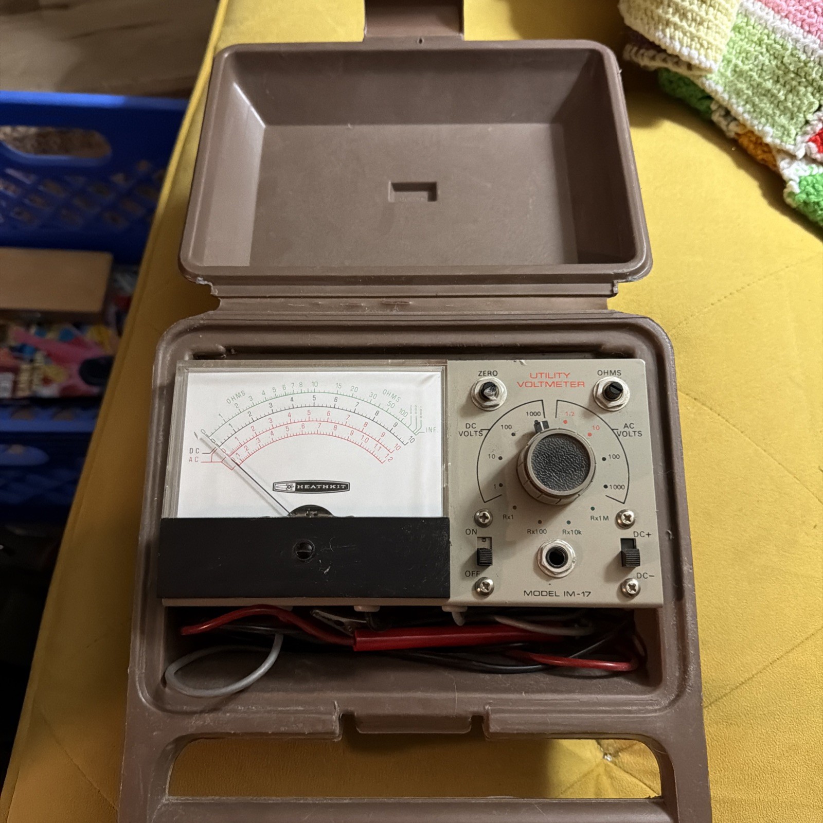 Heathkit Utility Solid-State Voltmeter Model IM-17 in Original Casing No Battery