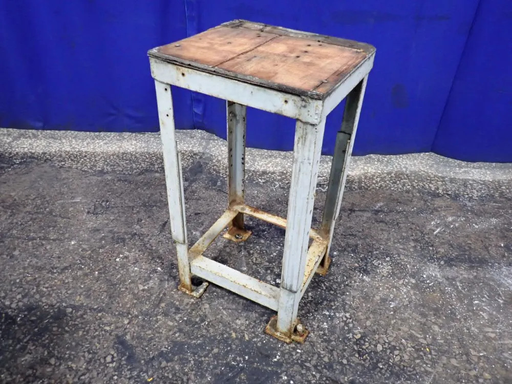 STAND