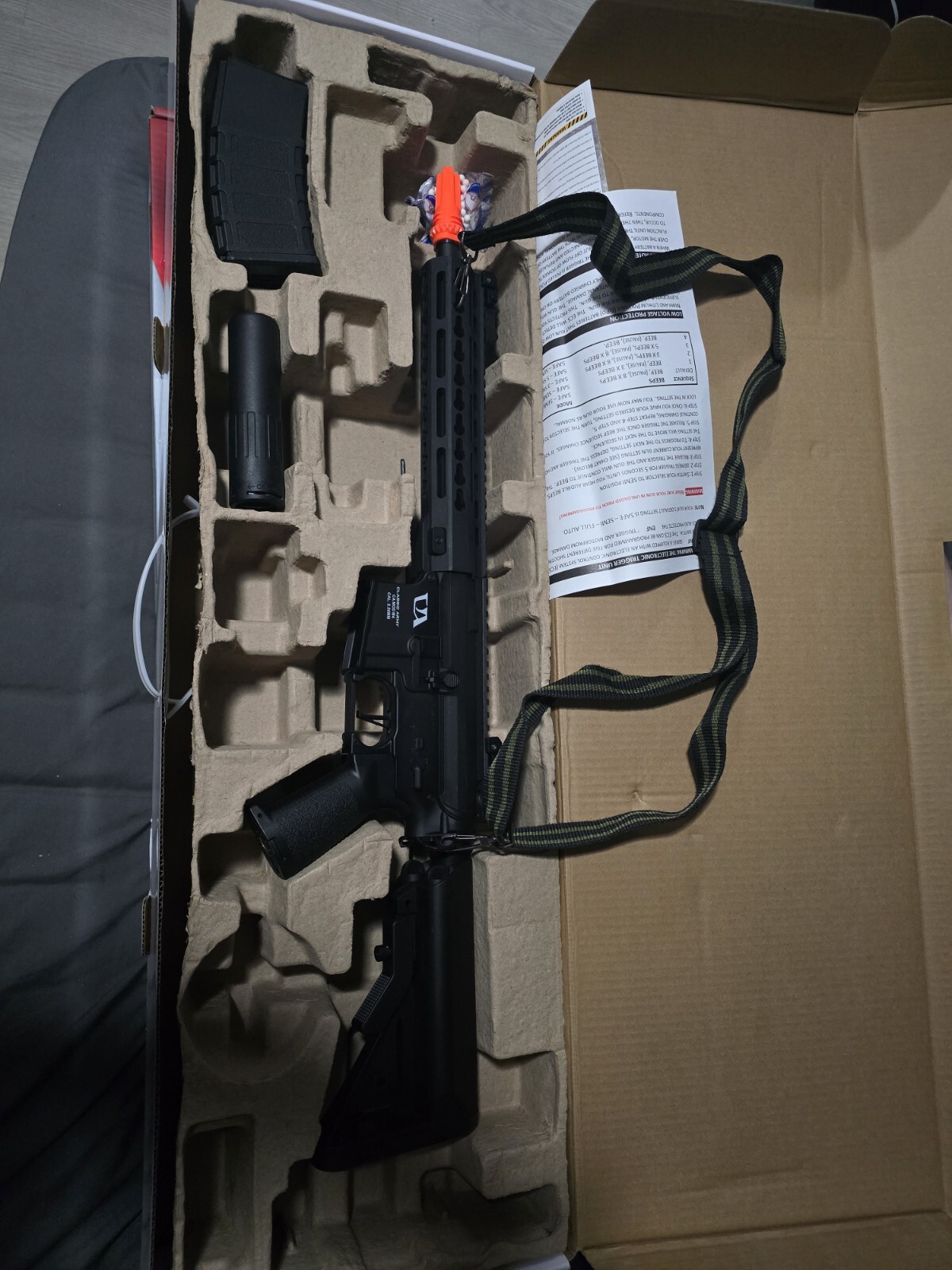 Classic Army M4 Airsoft Riffle