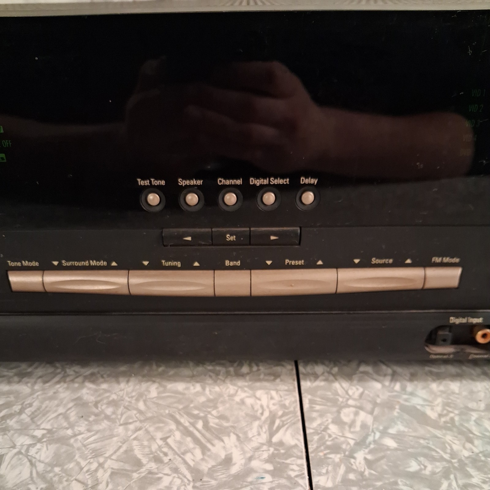 Harman Kardon AVR 120 AUDIO/VIDEO Receiver 200W - Untested As Is - Powers On