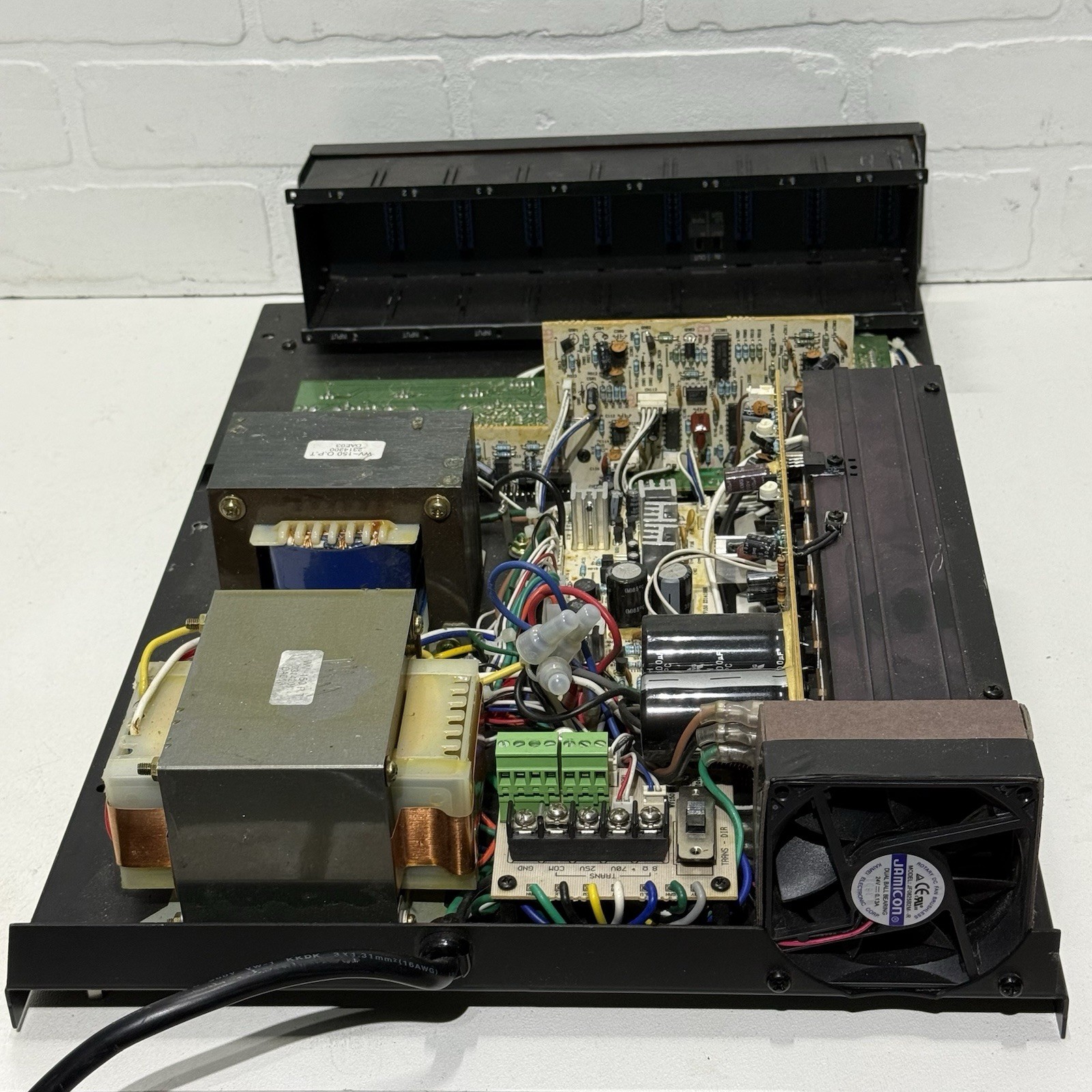 Bogen WV150 Wall Mount Power Vector Modular Input Amplifier