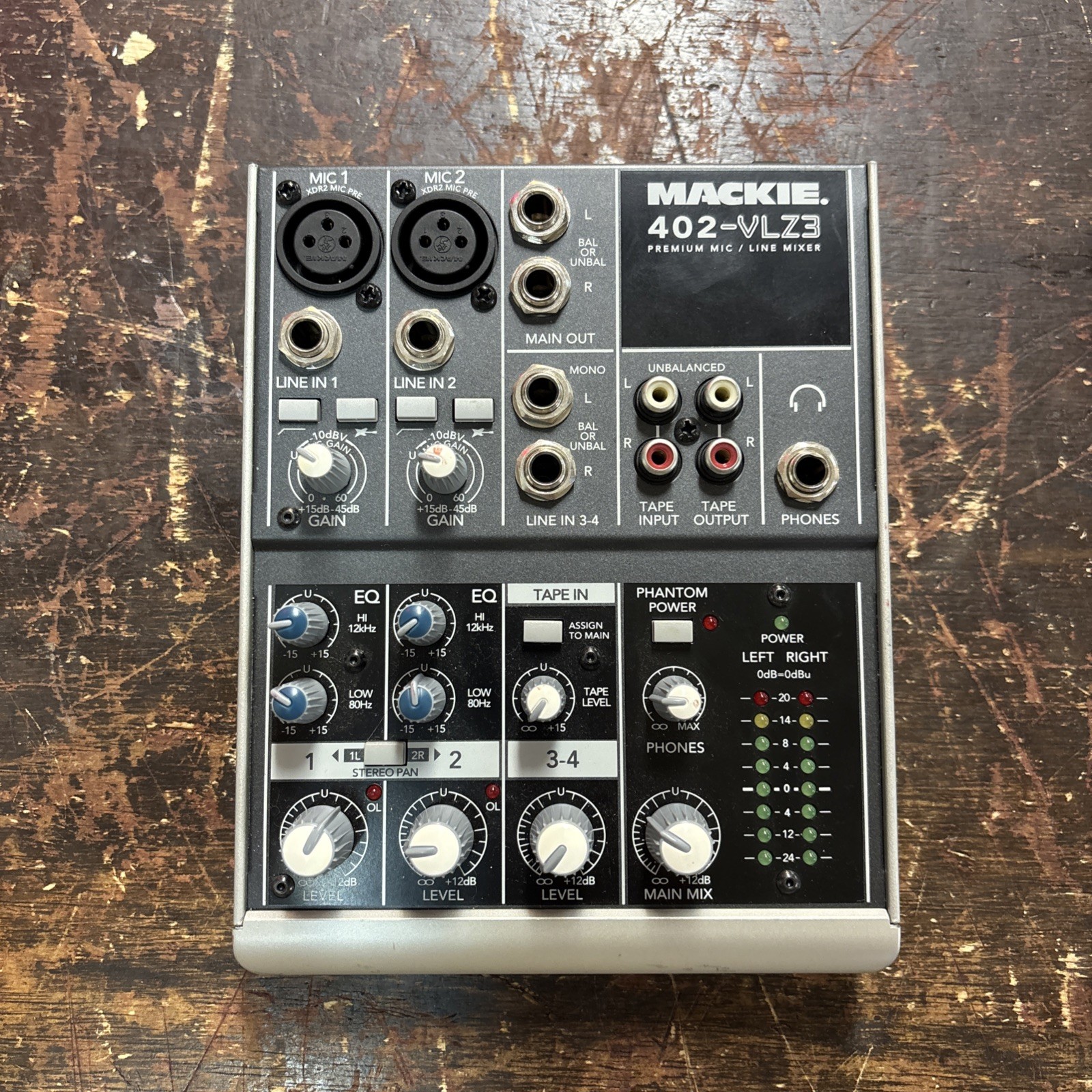 Mackie 402-VLZ3 Premium Mic/Line Mixer - No Power Adapter