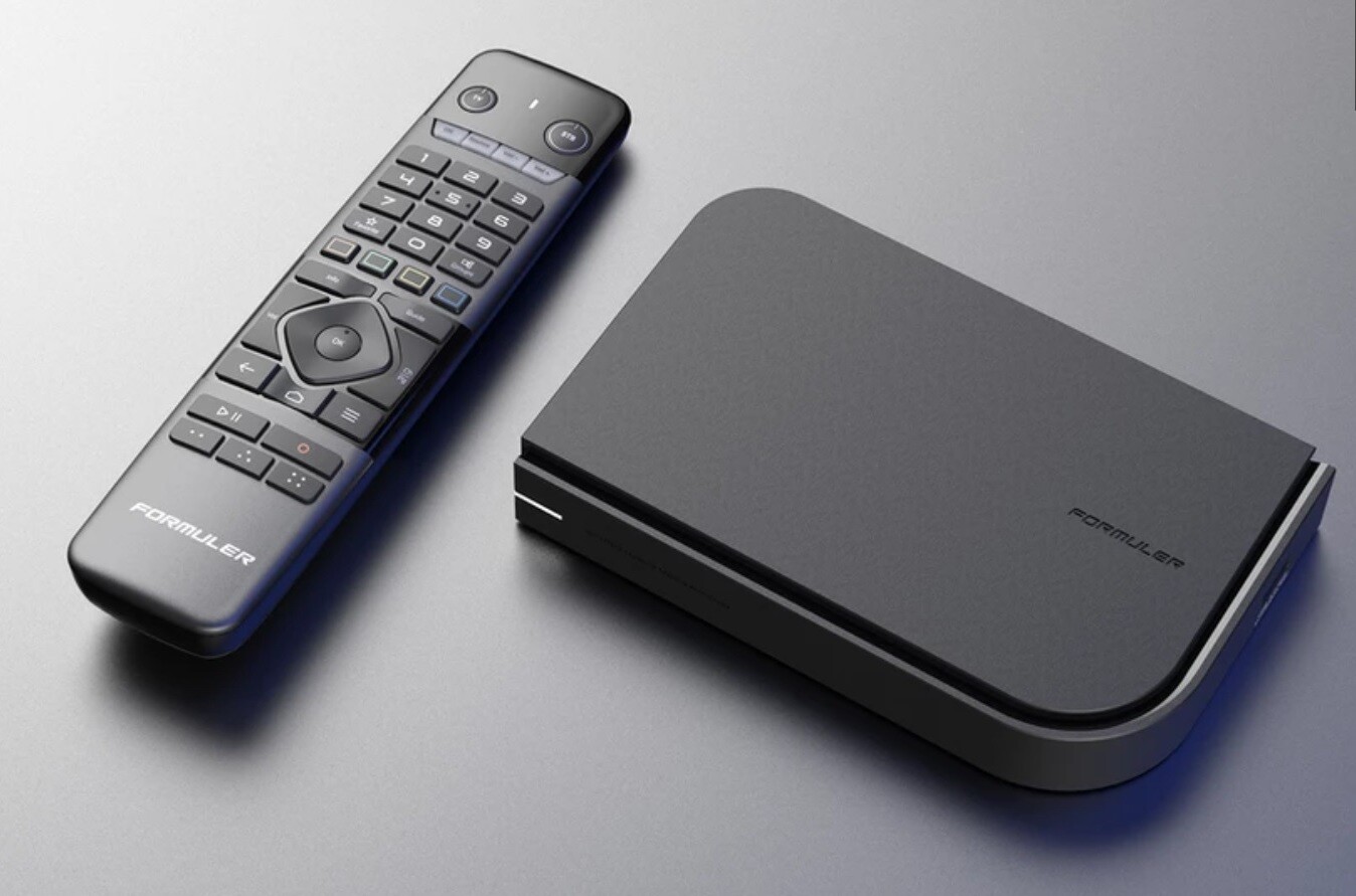 Formuler CC Android-based OTT 4K Streamer - Bonus Indoor Antenna