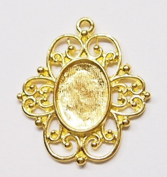 20- 14x10mm Gold Plated Floral Flower Pendant Settings 4 Cameo Cab Glass 31x28mm